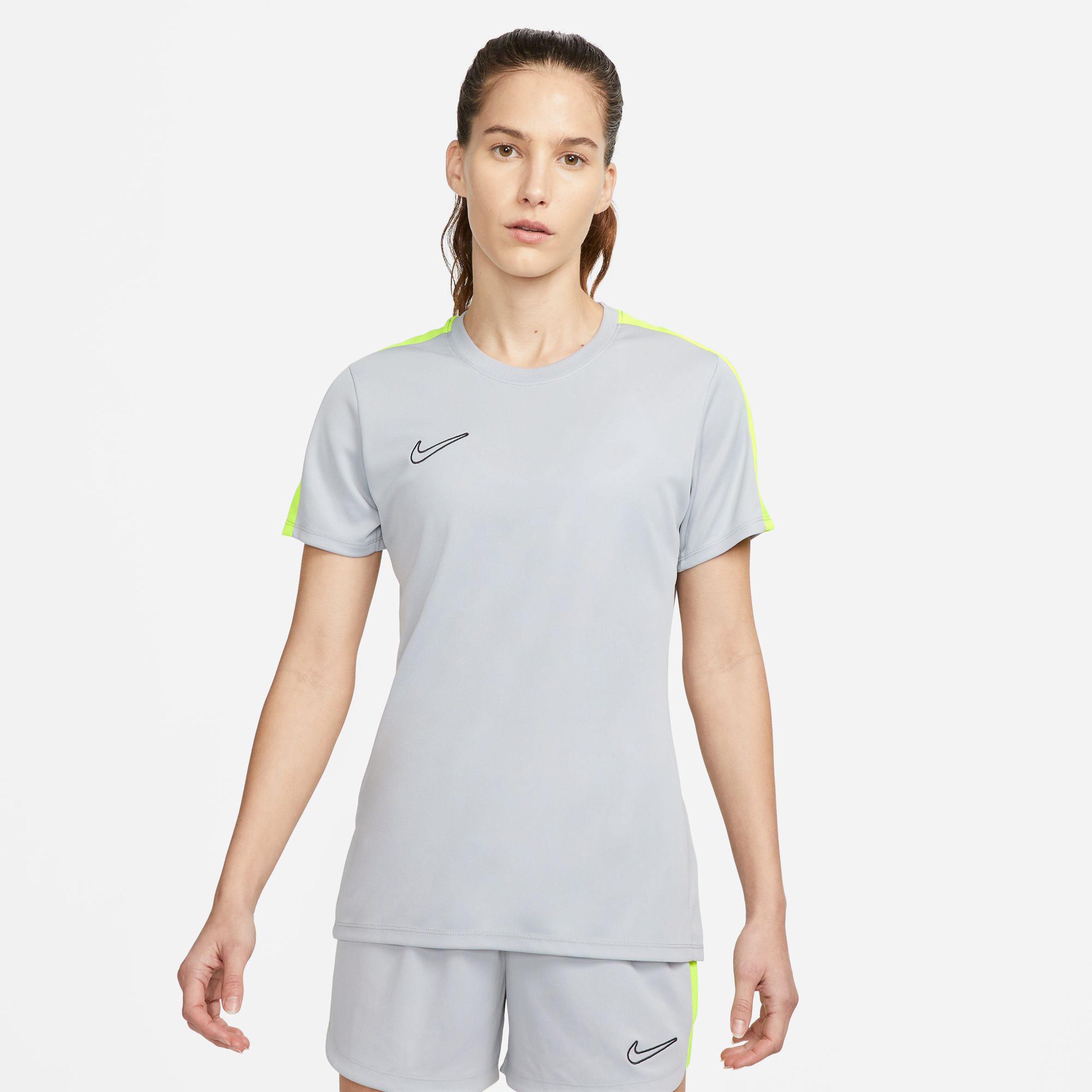 Nike Dri-Fit Academy Kadın Gri Futbol T-Shirt