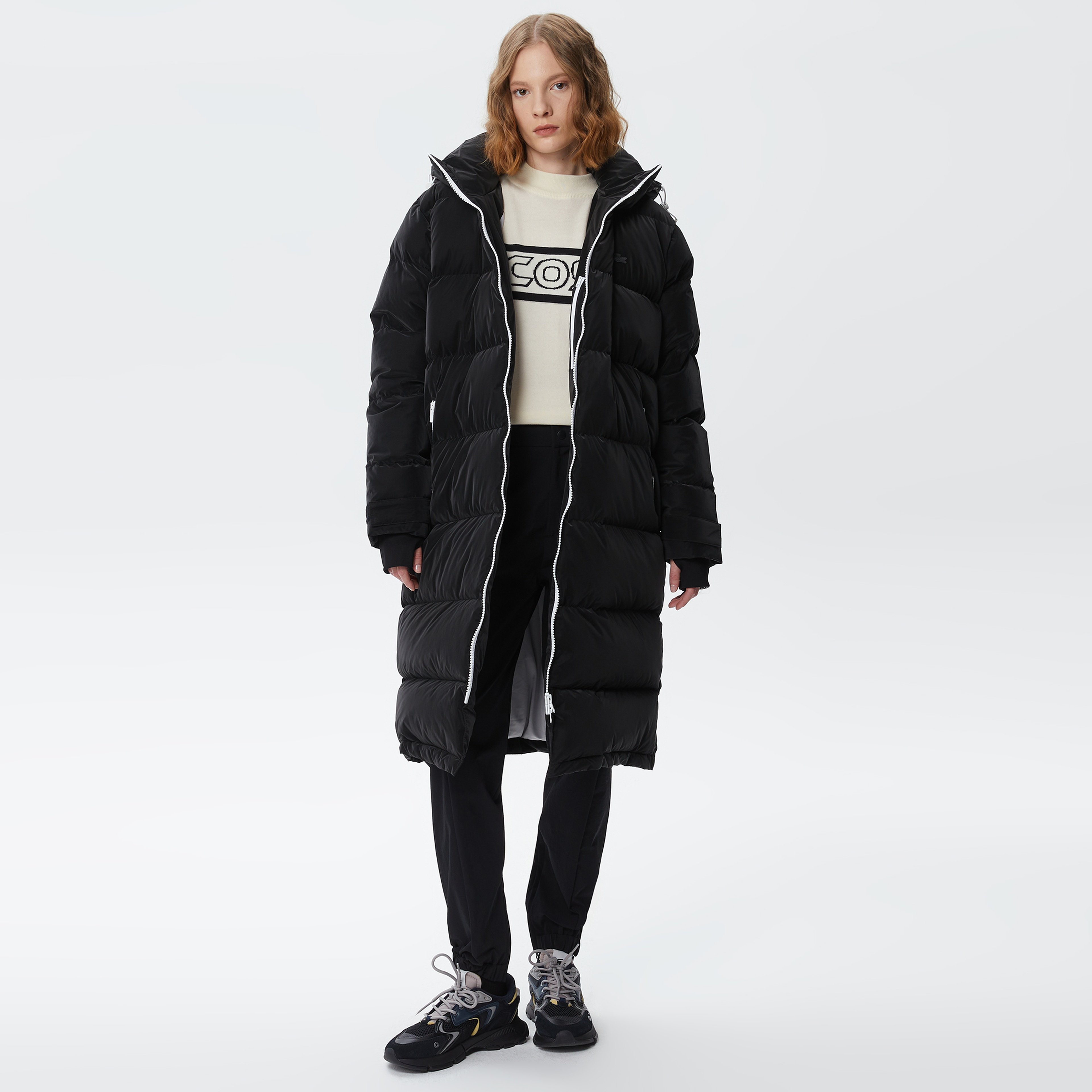 Kadın Kapüşonlu Kapitone Siyah Mont