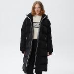 Kadın Kapüşonlu Kapitone Siyah Mont