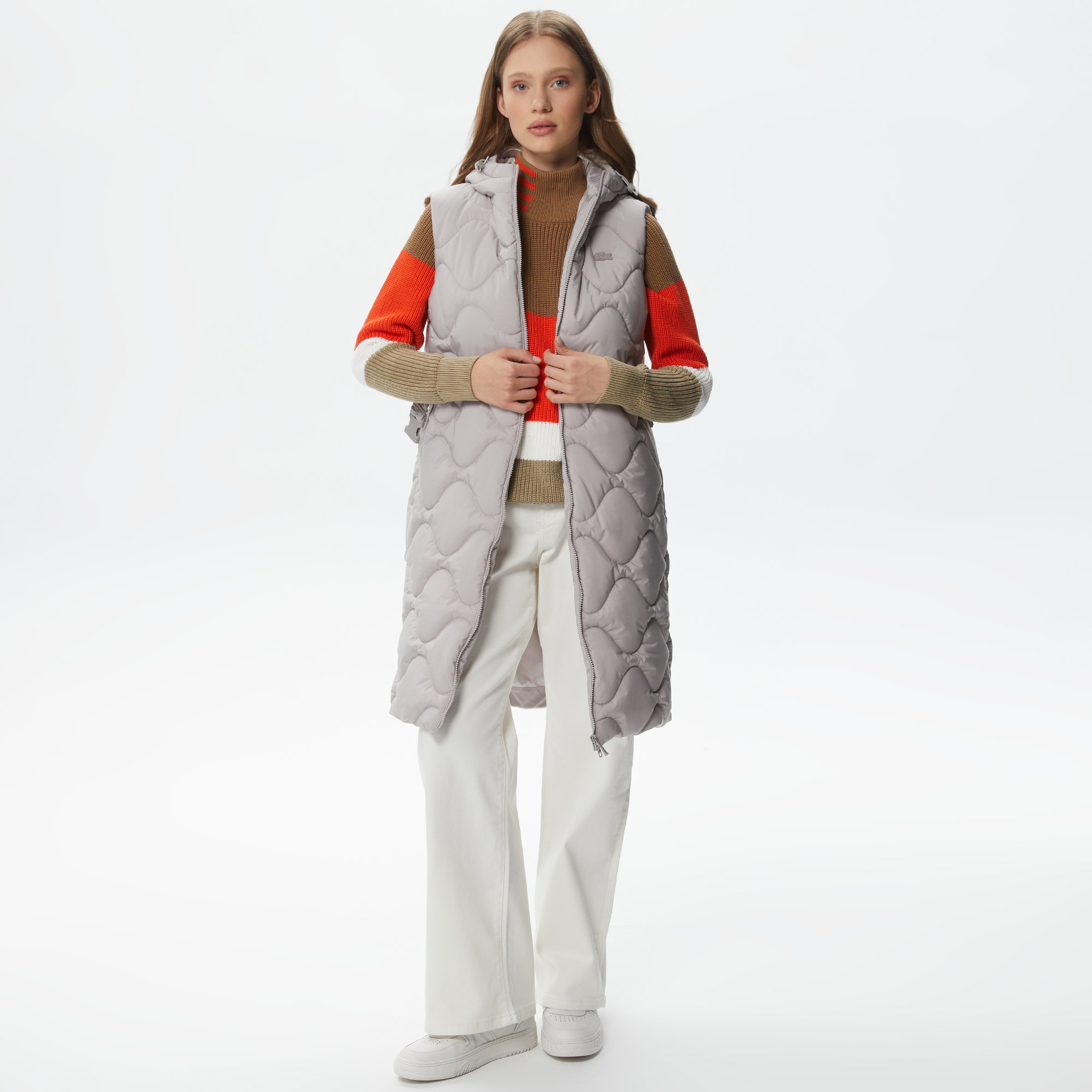 Kadın Kapüşonlu Kapitone Beyaz Yelek