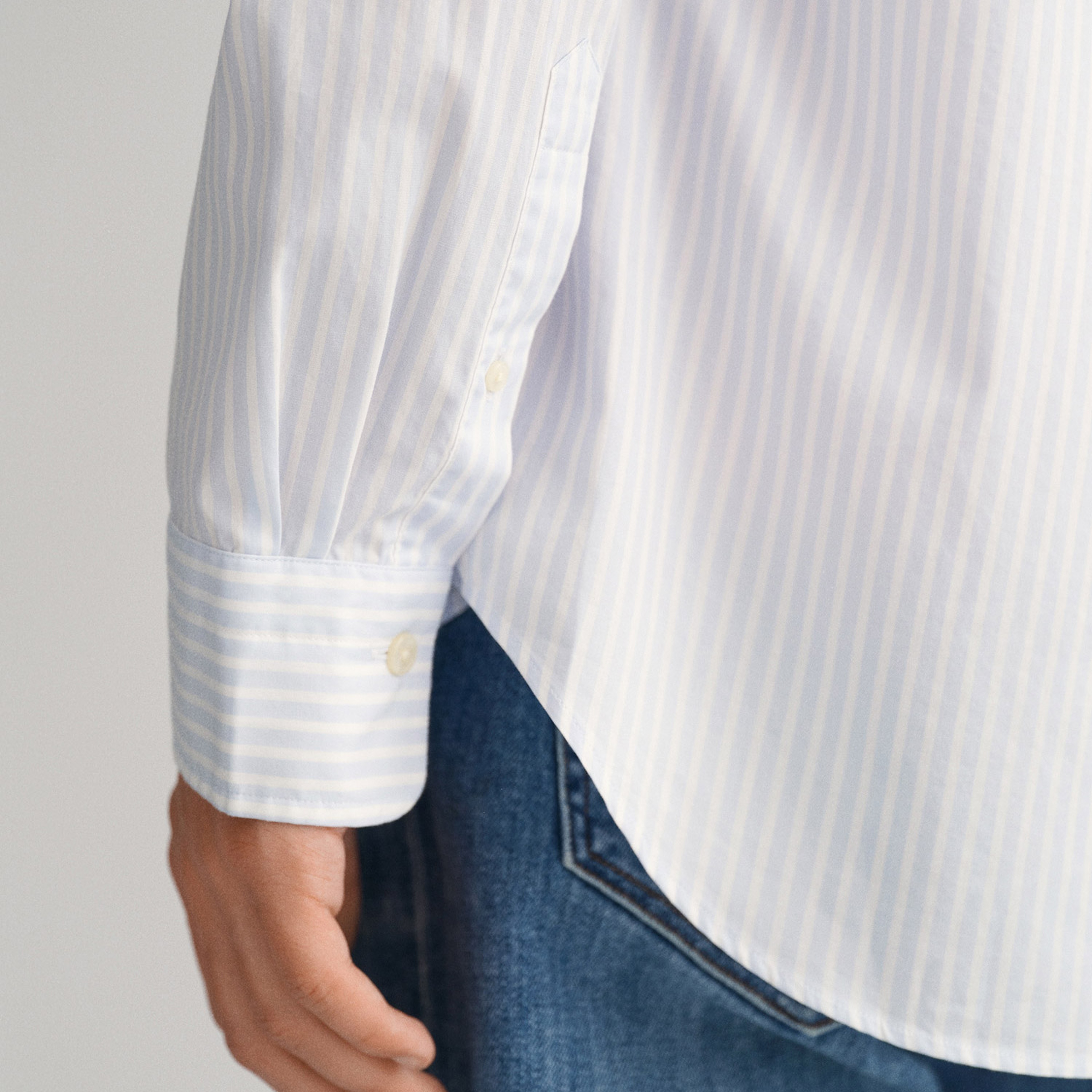 GANT Erkek Mavi Regular Fit Düğmeli Yaka Çizgili Poplin Gömlek