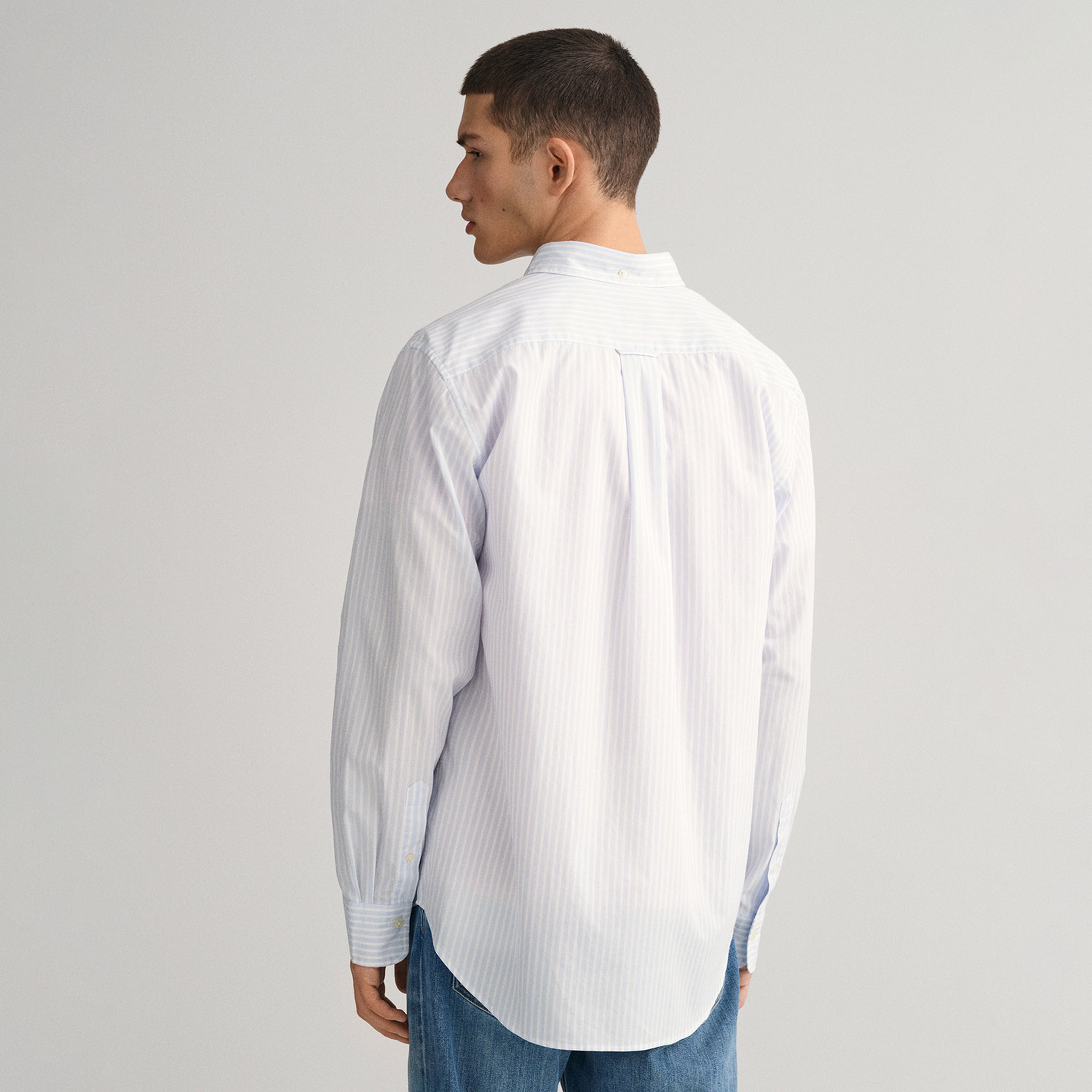 GANT Erkek Mavi Regular Fit Düğmeli Yaka Çizgili Poplin Gömlek