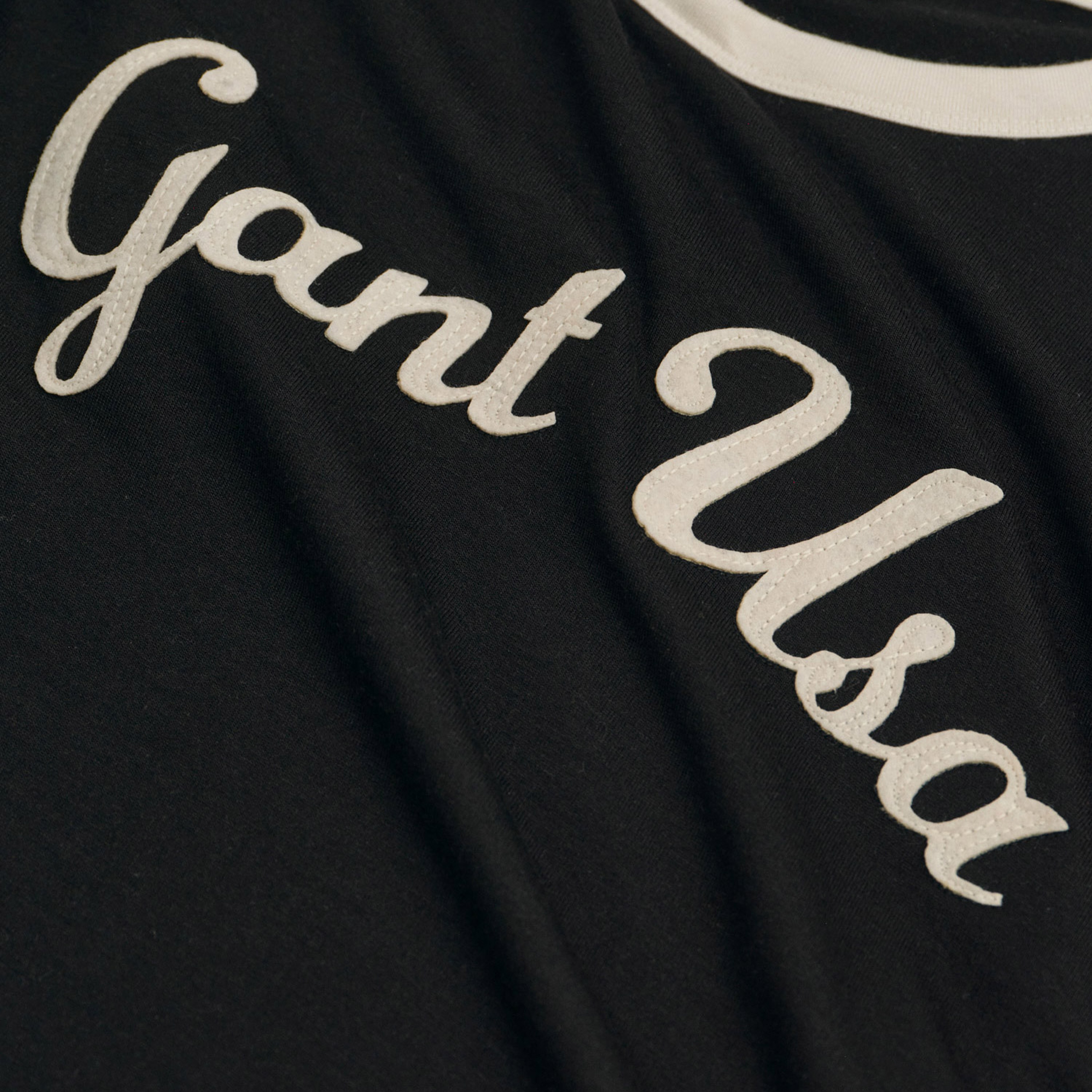 GANT Erkek Siyah Relaxed Fit Bisiklet Yaka Logolu T-shirt