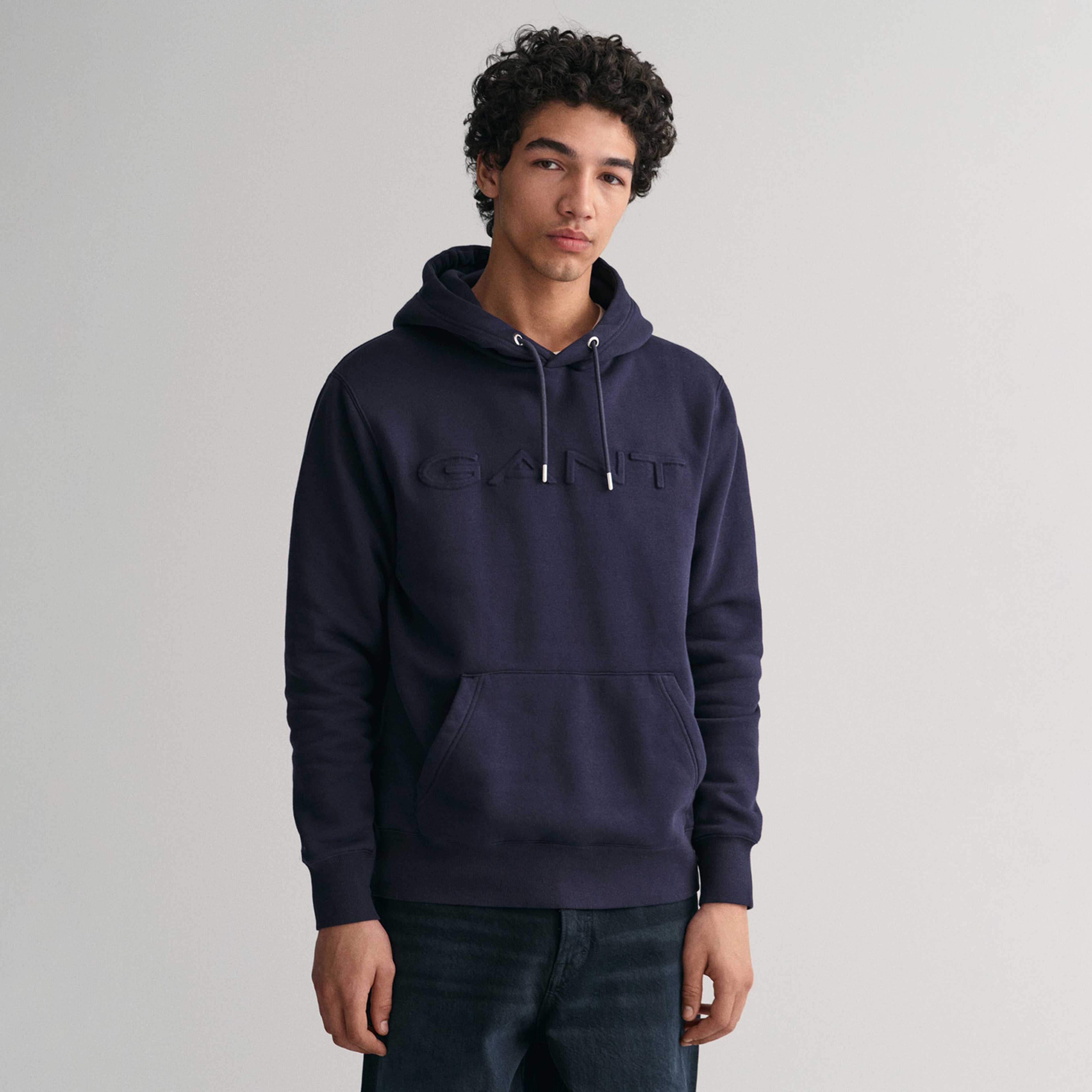 GANT Erkek Lacivert Regular Fit Kapüşonlu Logolu Sweatshirt