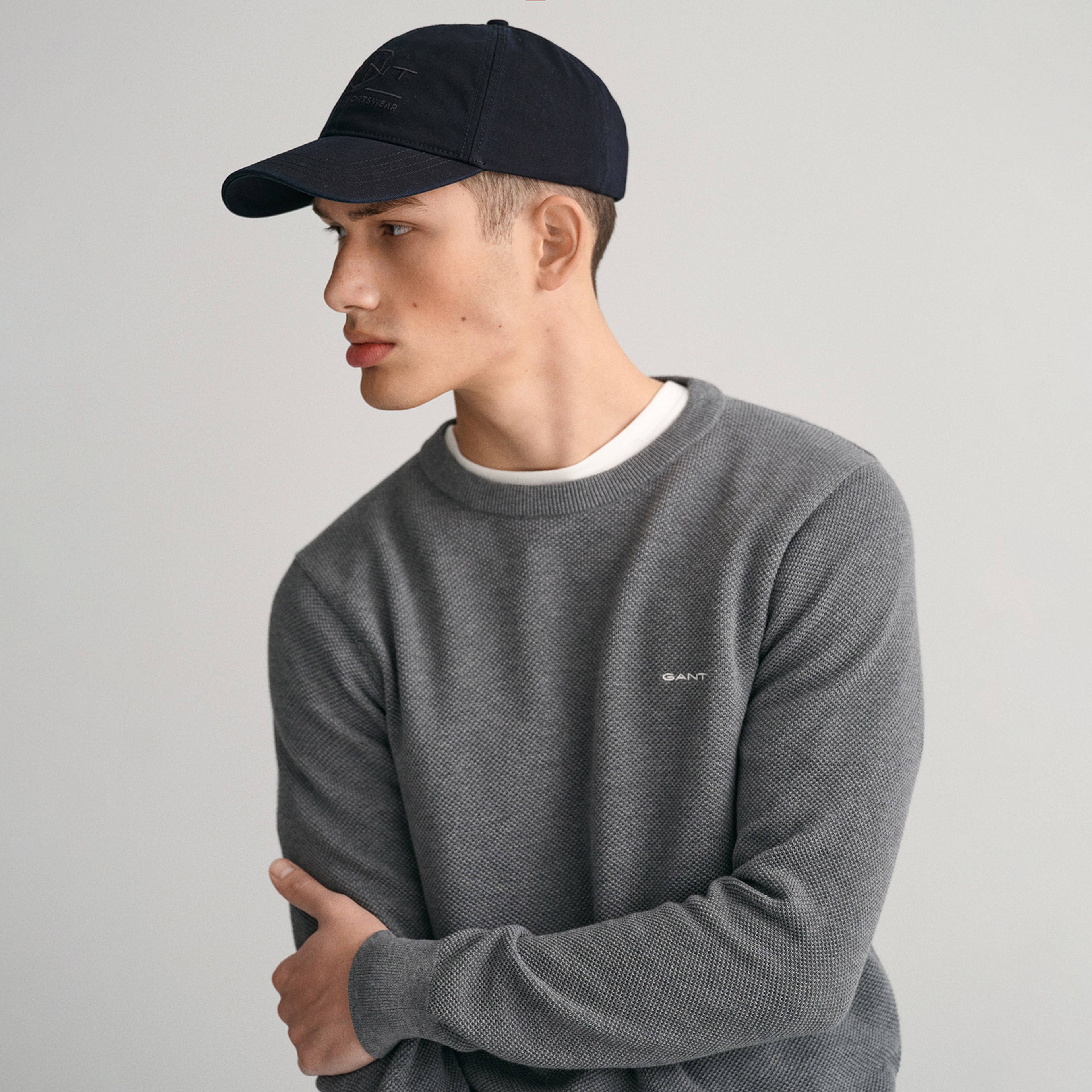 GANT Erkek Gri Regular Fit Bisiklet Yaka Kazak