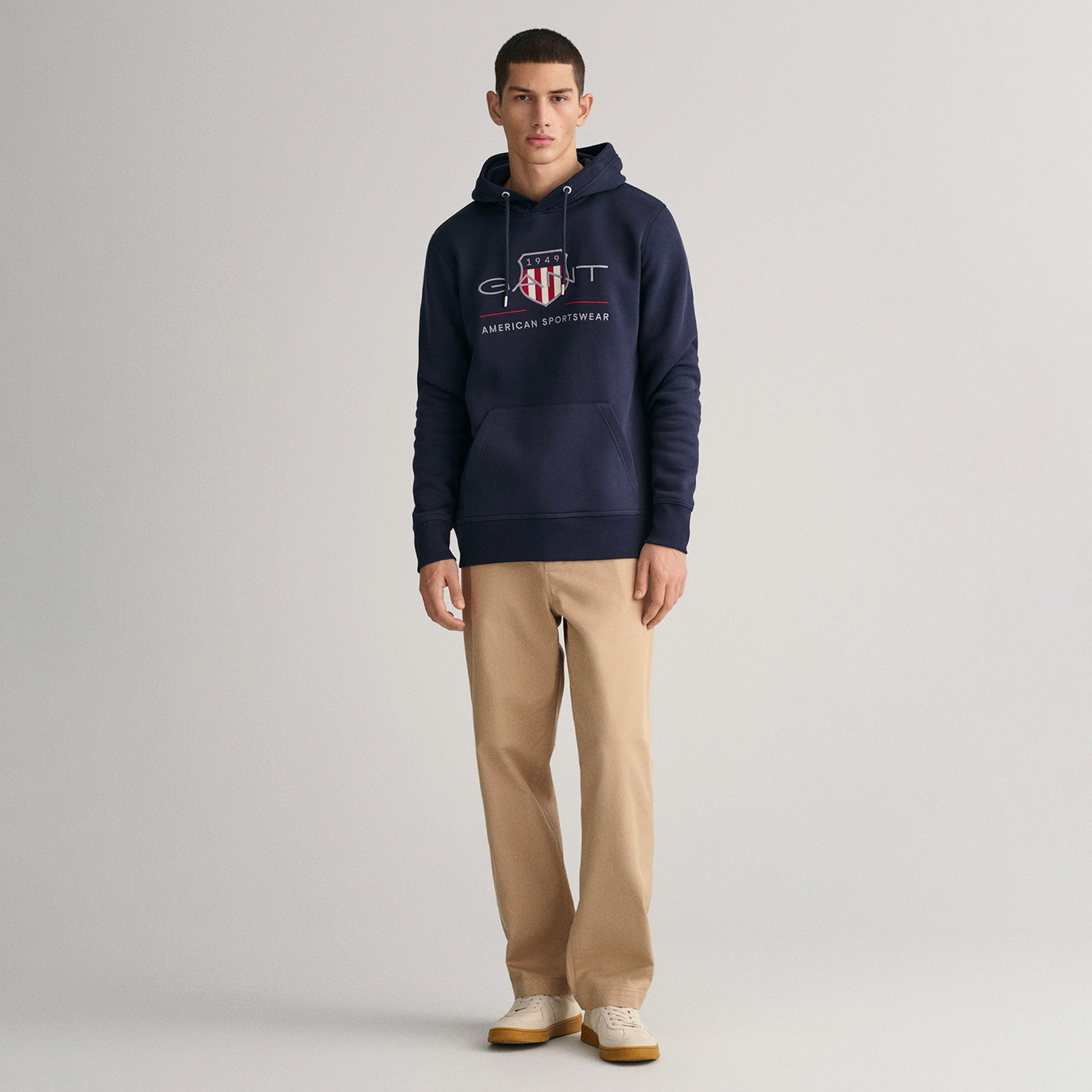 GANT Erkek Lacivert Regular Fit Kapüşonlu Logolu Sweatshirt