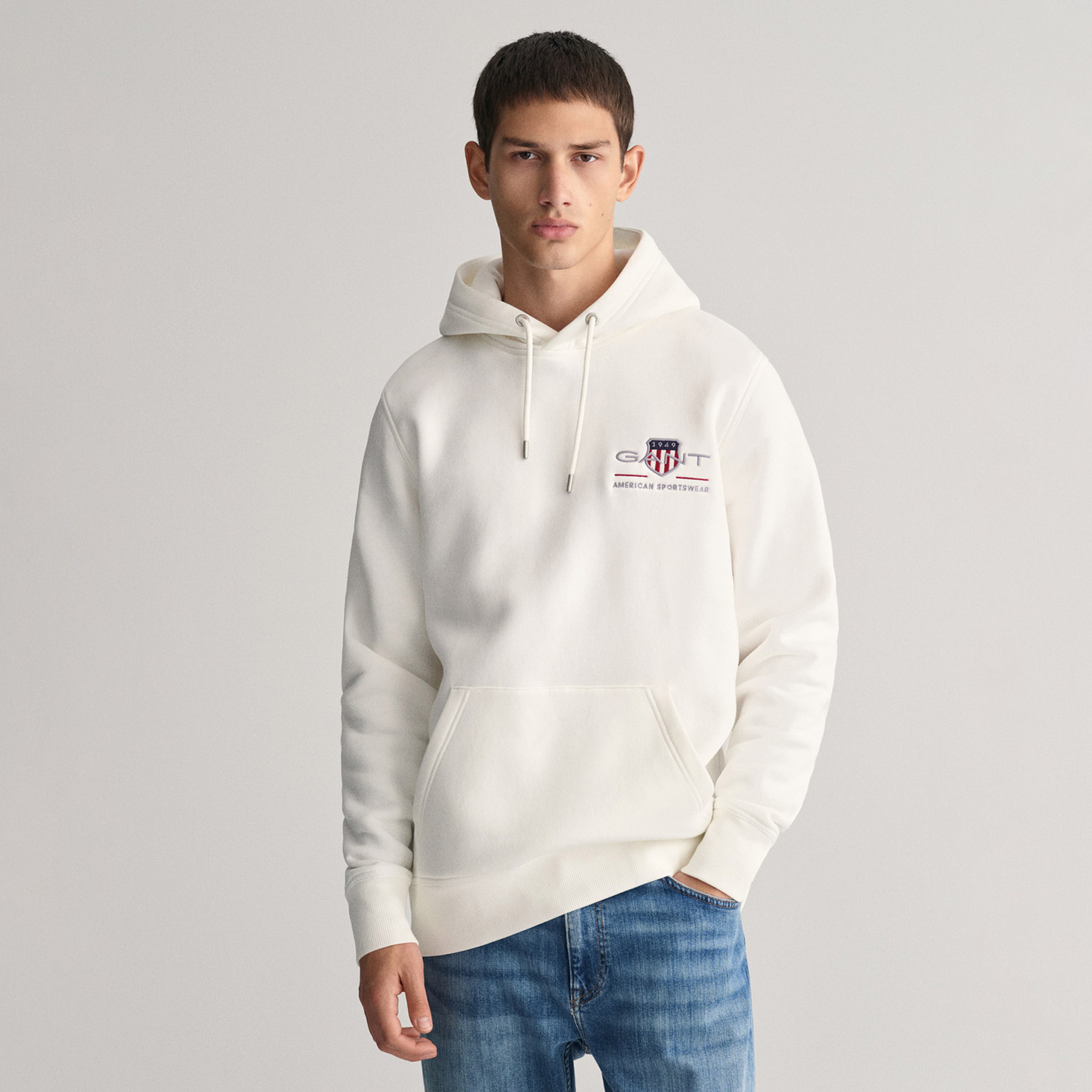 GANT Erkek Krem Regular Fit Kapüşonlu Logolu Sweatshirt