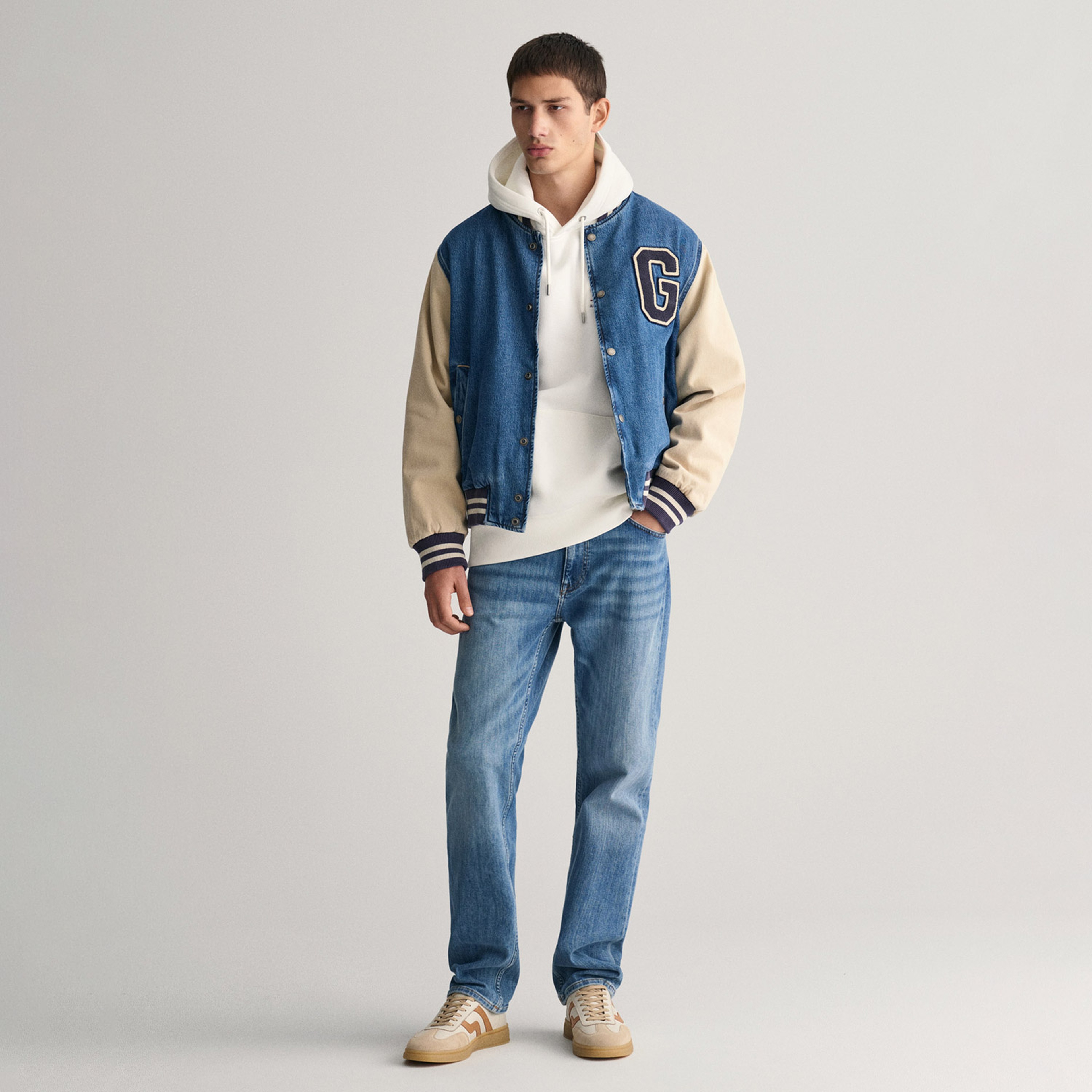 GANT Erkek Krem Regular Fit Kapüşonlu Logolu Sweatshirt
