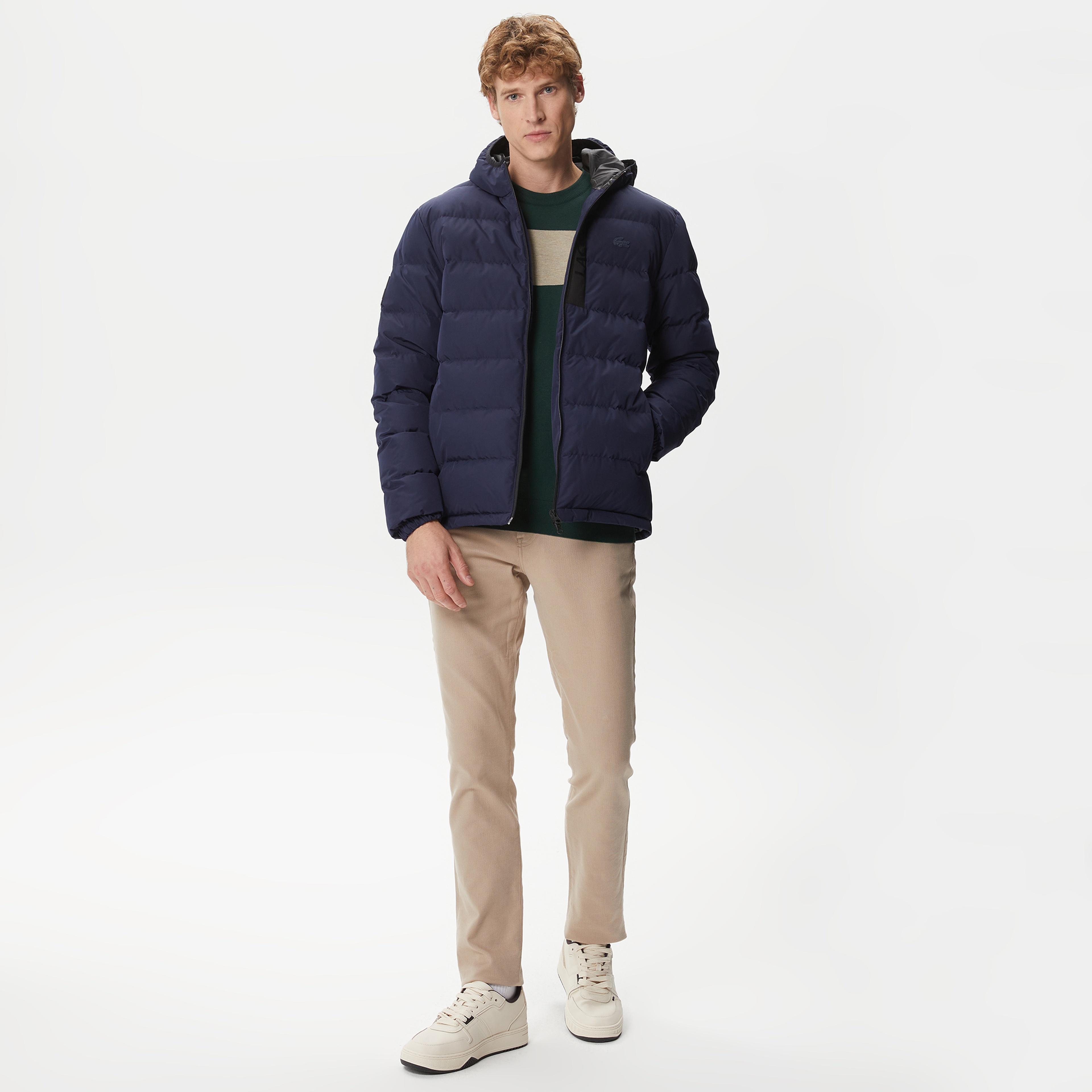 Lacoste Erkek Kapüşonlu Kapitone Baskılı Lacivert Mont