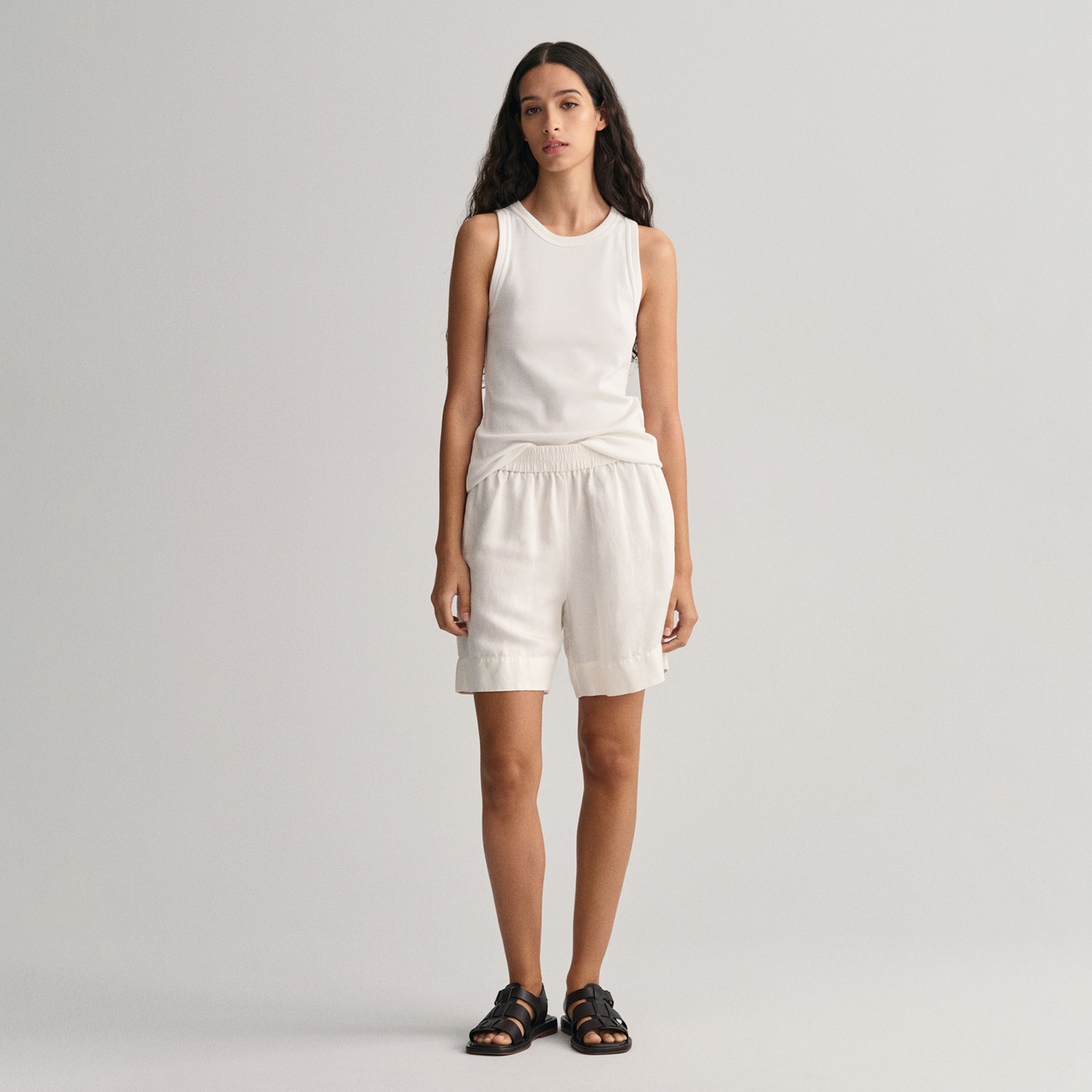 GANT Kadın Bej Relaxed Fit Şort