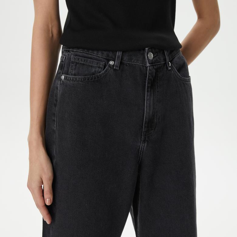 Kadın Loose Fit Siyah Jean Pantolon