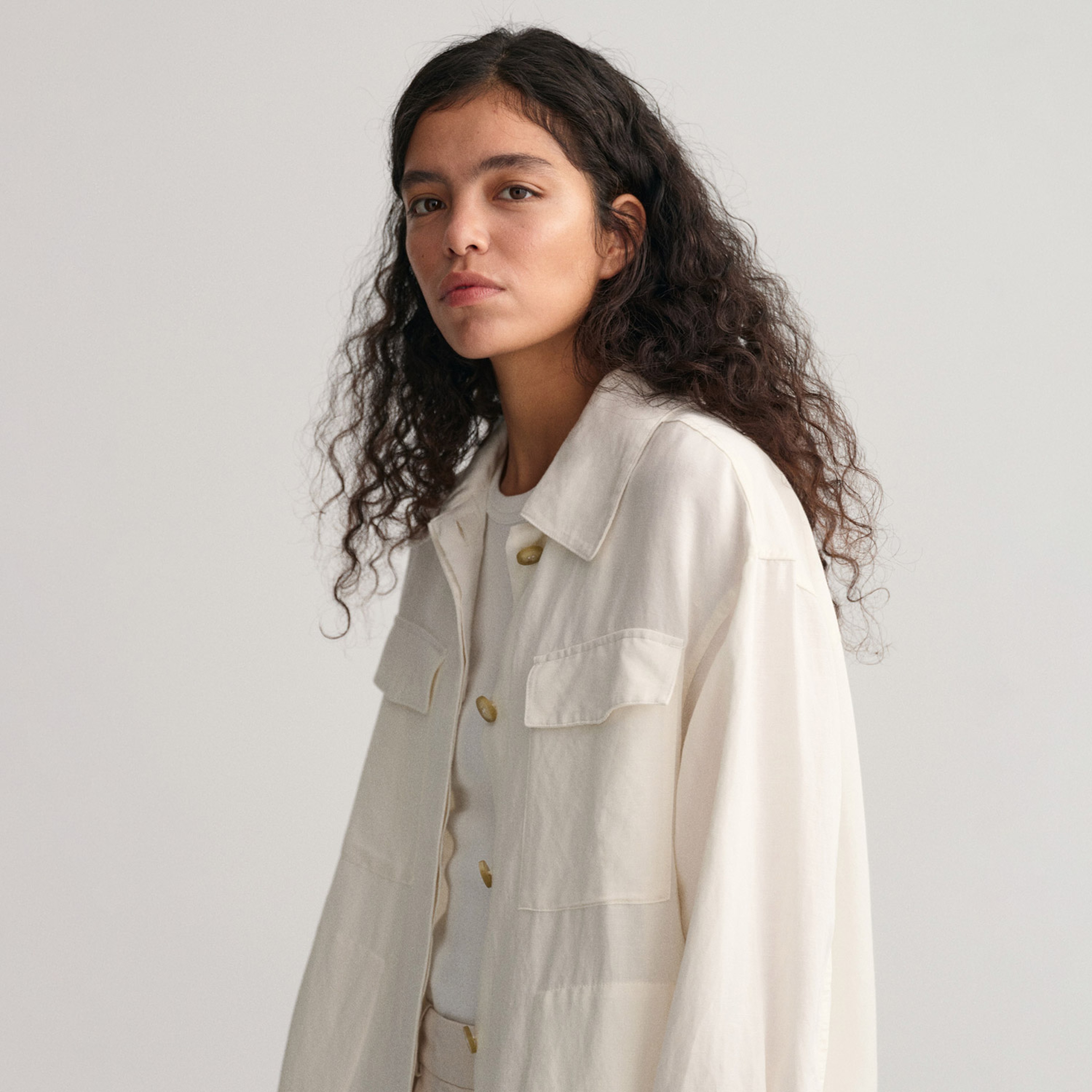 GANT Kadın Krem Relaxed Fit Klasik Yaka Ceket