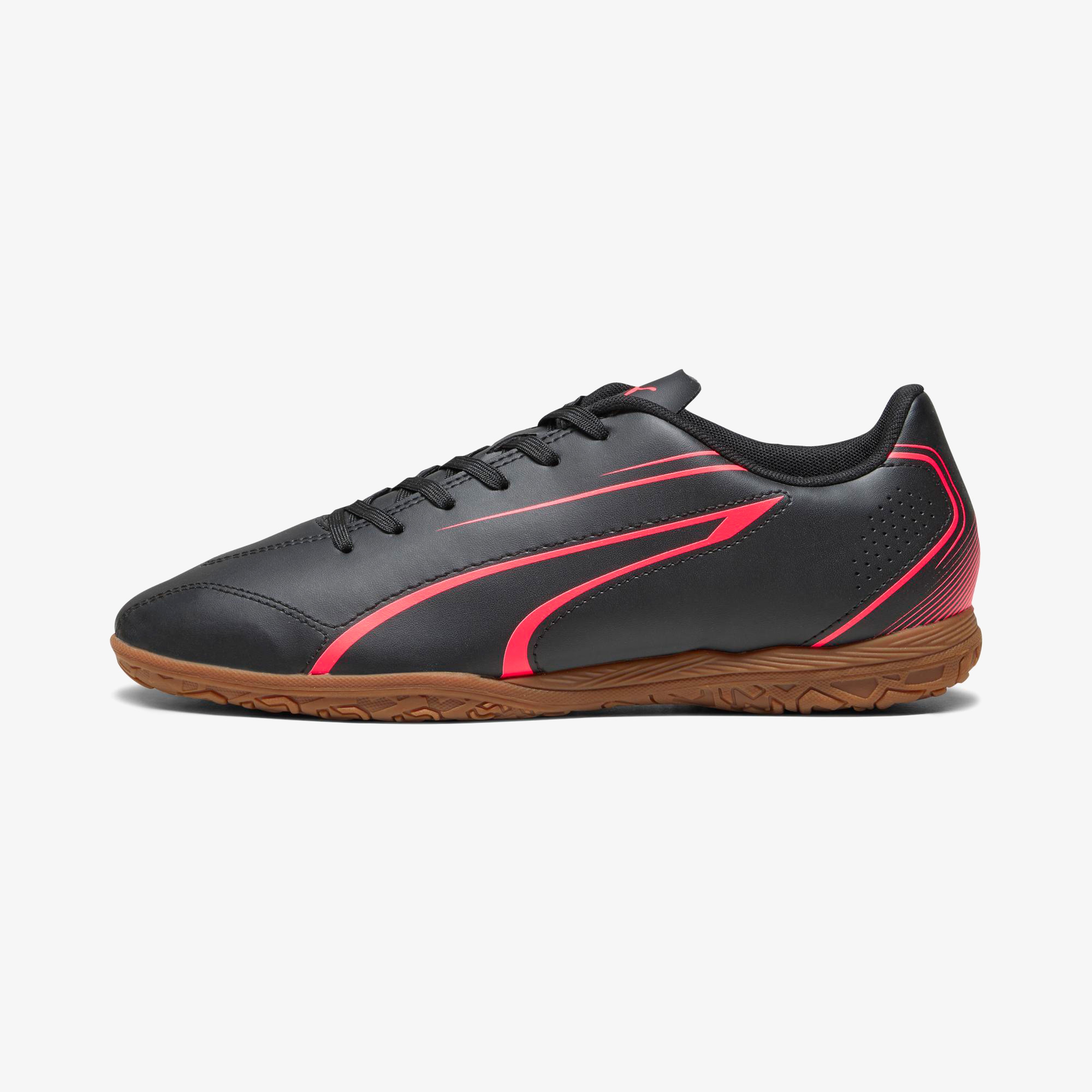 Puma Vitoria Erkek Siyah Halı Saha Kramponu