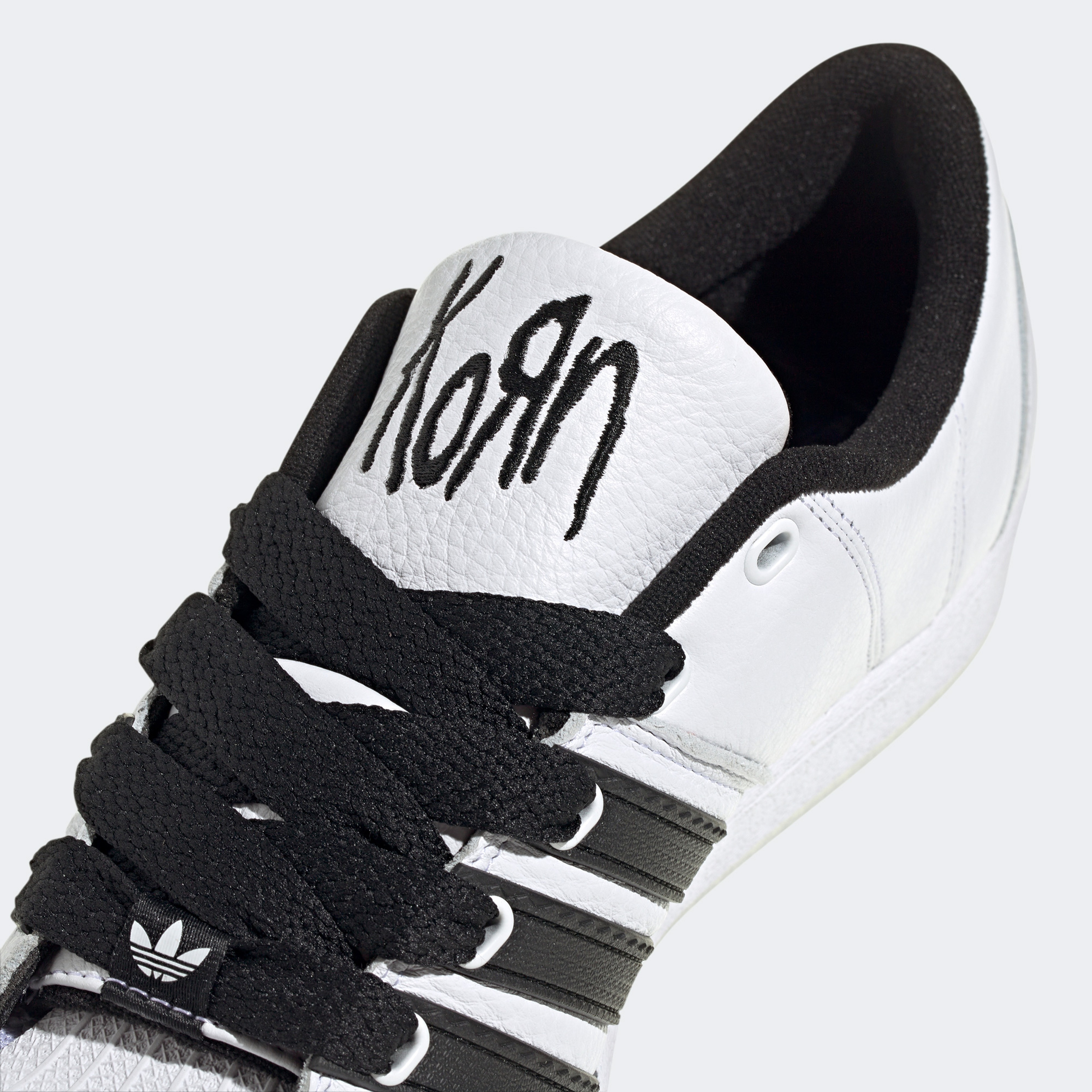 靴  SUPERMODIFIED KORN adidas Supermodified Korn Unisex Beyaz Spor Ayakkabı43IG0793| Occasion