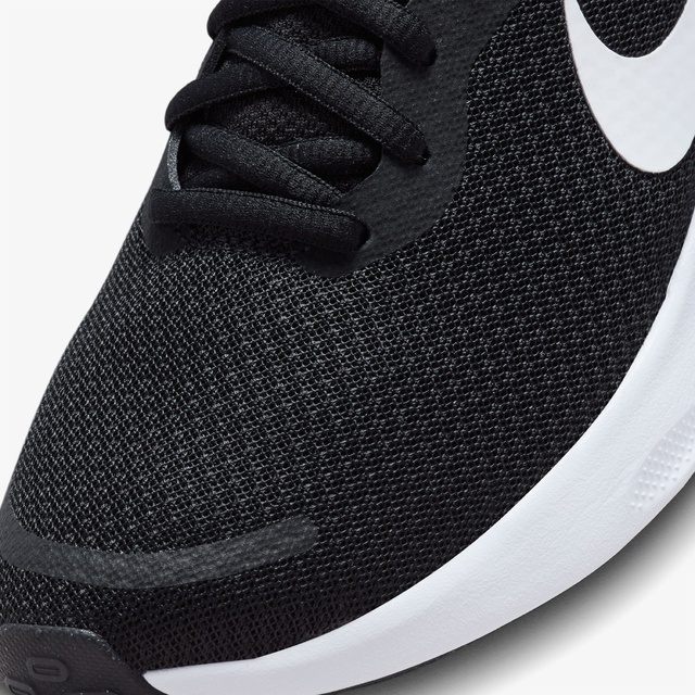 Nike Siyah Nike Revolution 7