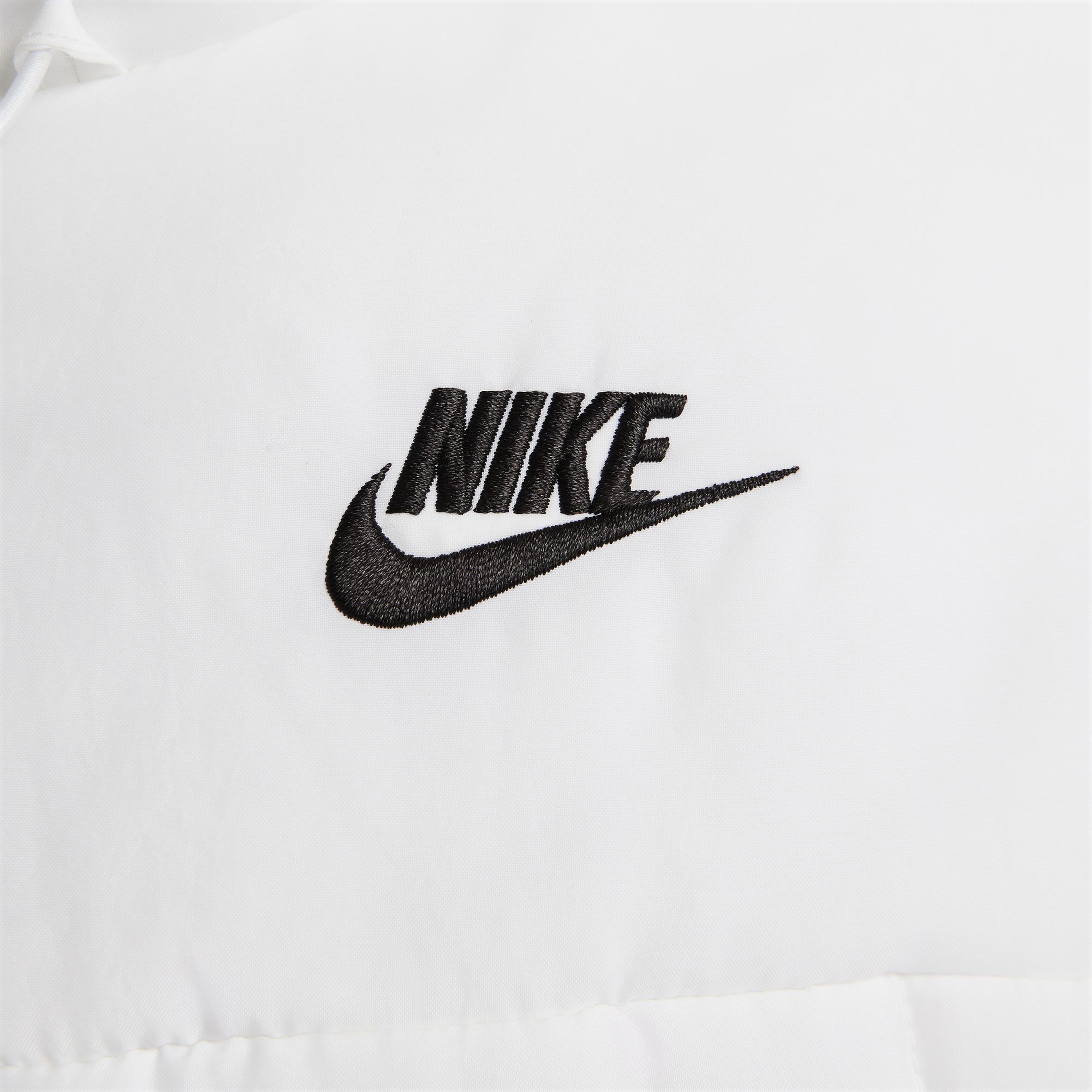 Nike Sportswear Classic Puffer Kadın Beyaz Günlük Mont