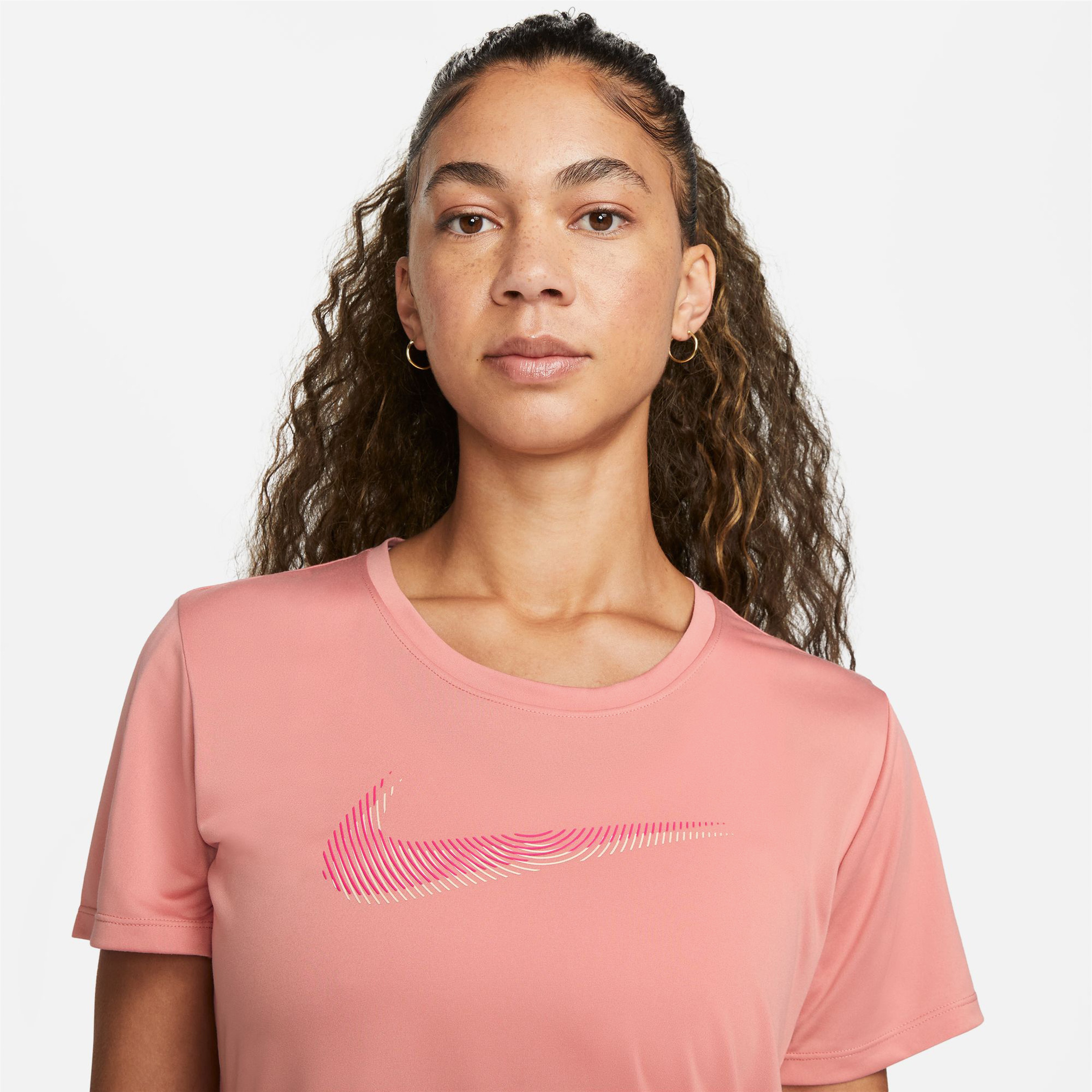 Nike Dri-Fit Swoosh Kadın Pembe Koşu T-Shirt