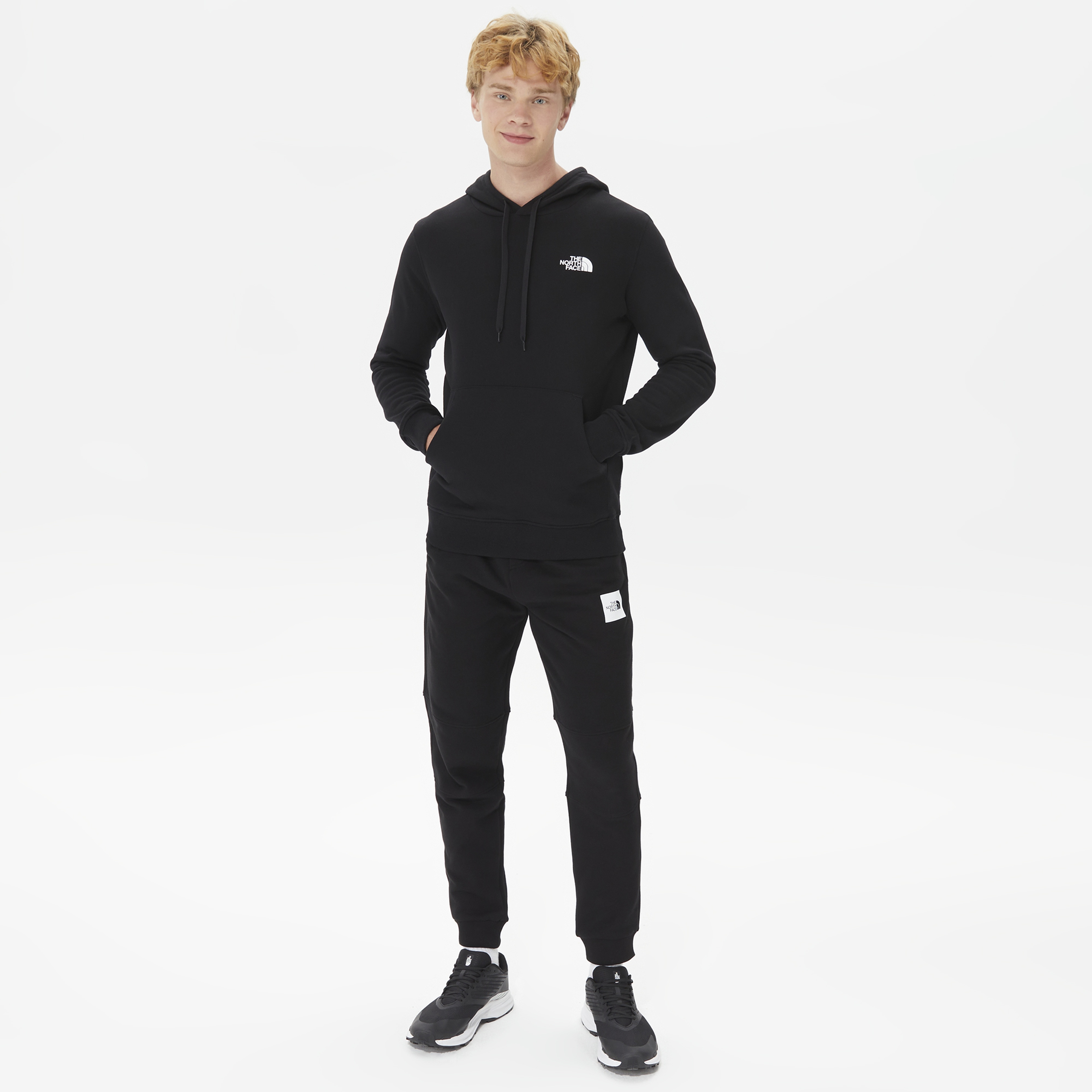 The North Face Seasonal Graphic Erkek Siyah Sweatshirt