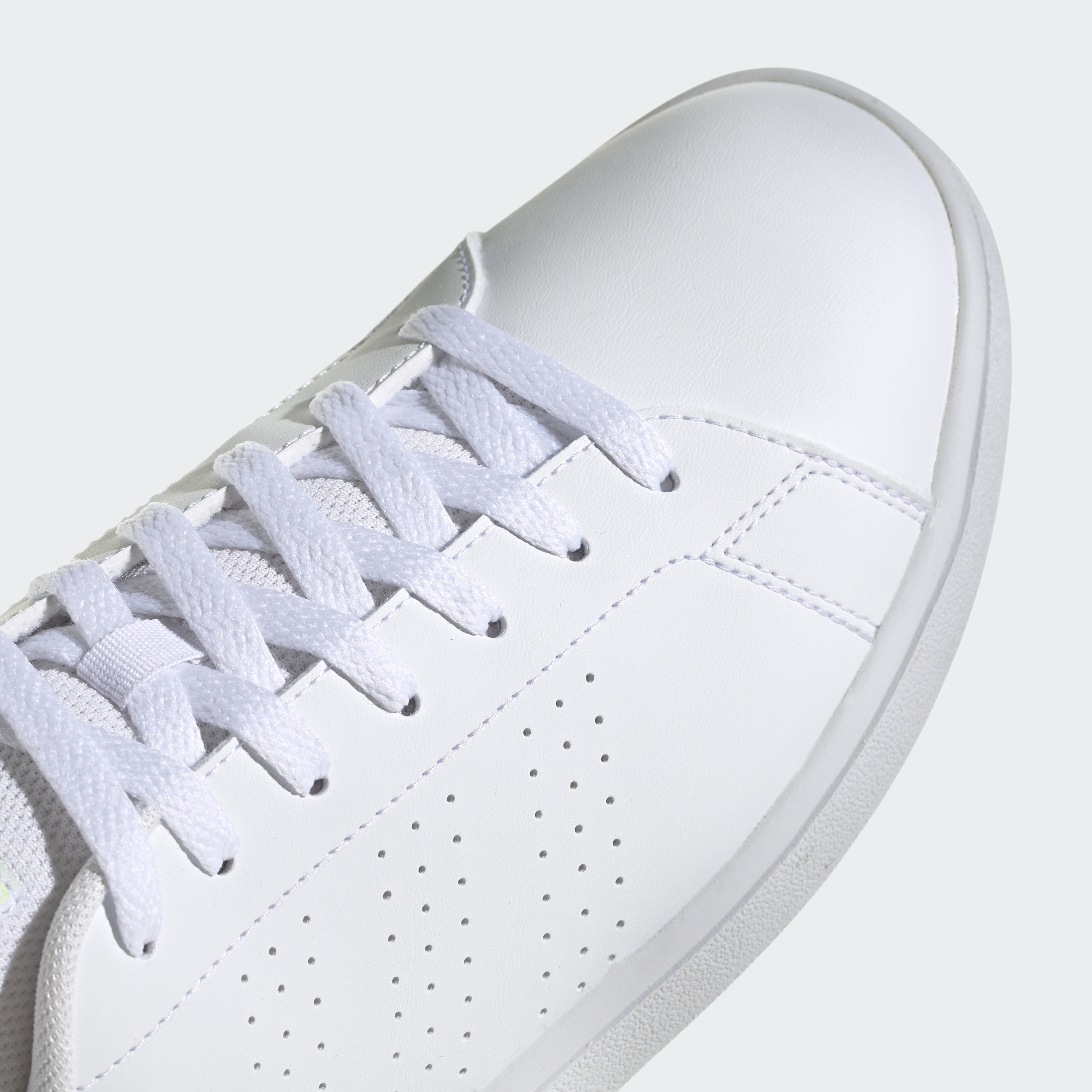 adidas Advantage Base Court Lifestyle Erkek Beyaz Günlük Spor Ayakkabı