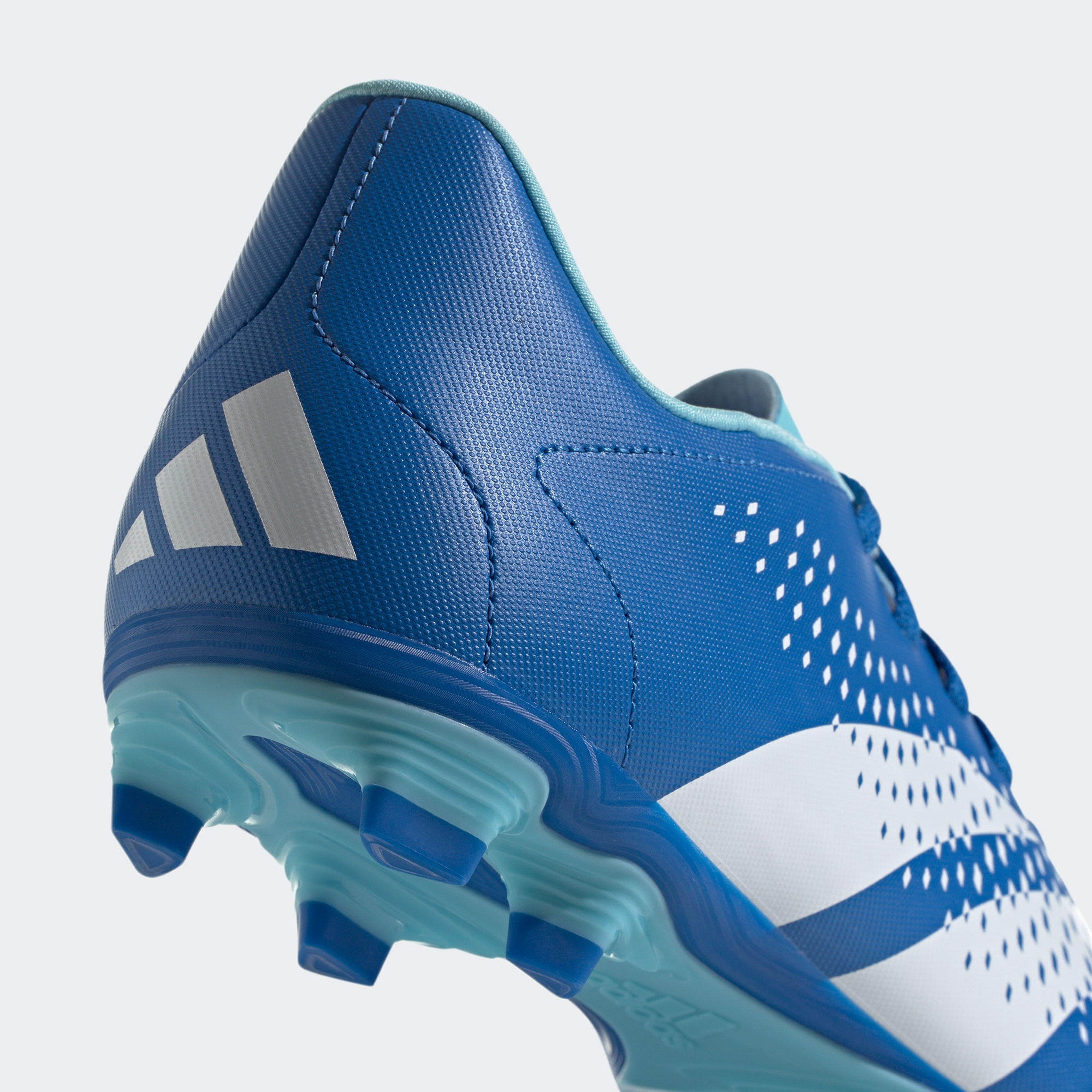 adidas Predator Accuracy.4 Erkek Mavi Çim Saha Krampon