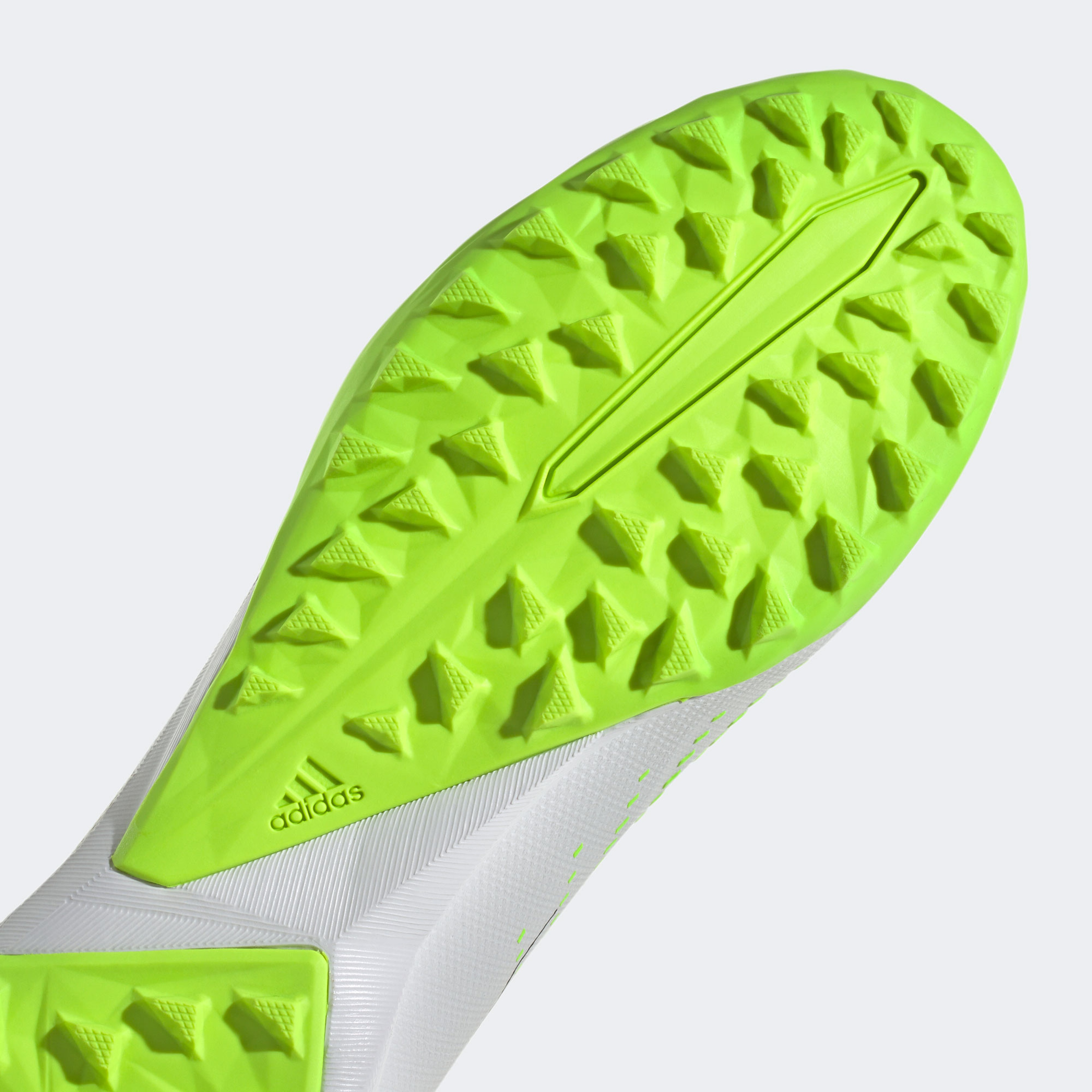 Adidas Predator Accuracy.3 Erkek Beyaz Halı Saha  Kramponu