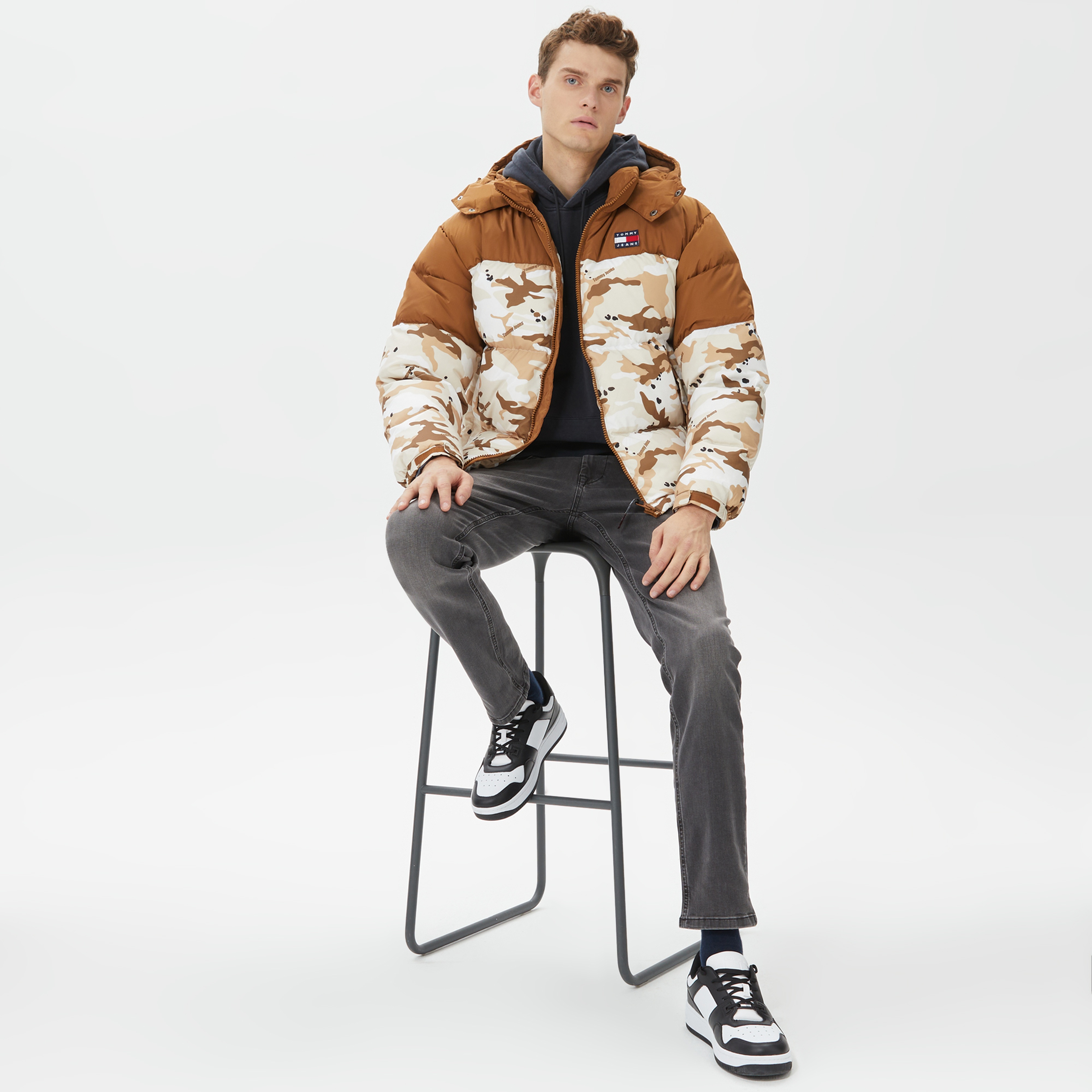 Tommy Hilfiger Aop Alaska Puffer Erkek Kahverengi Mont