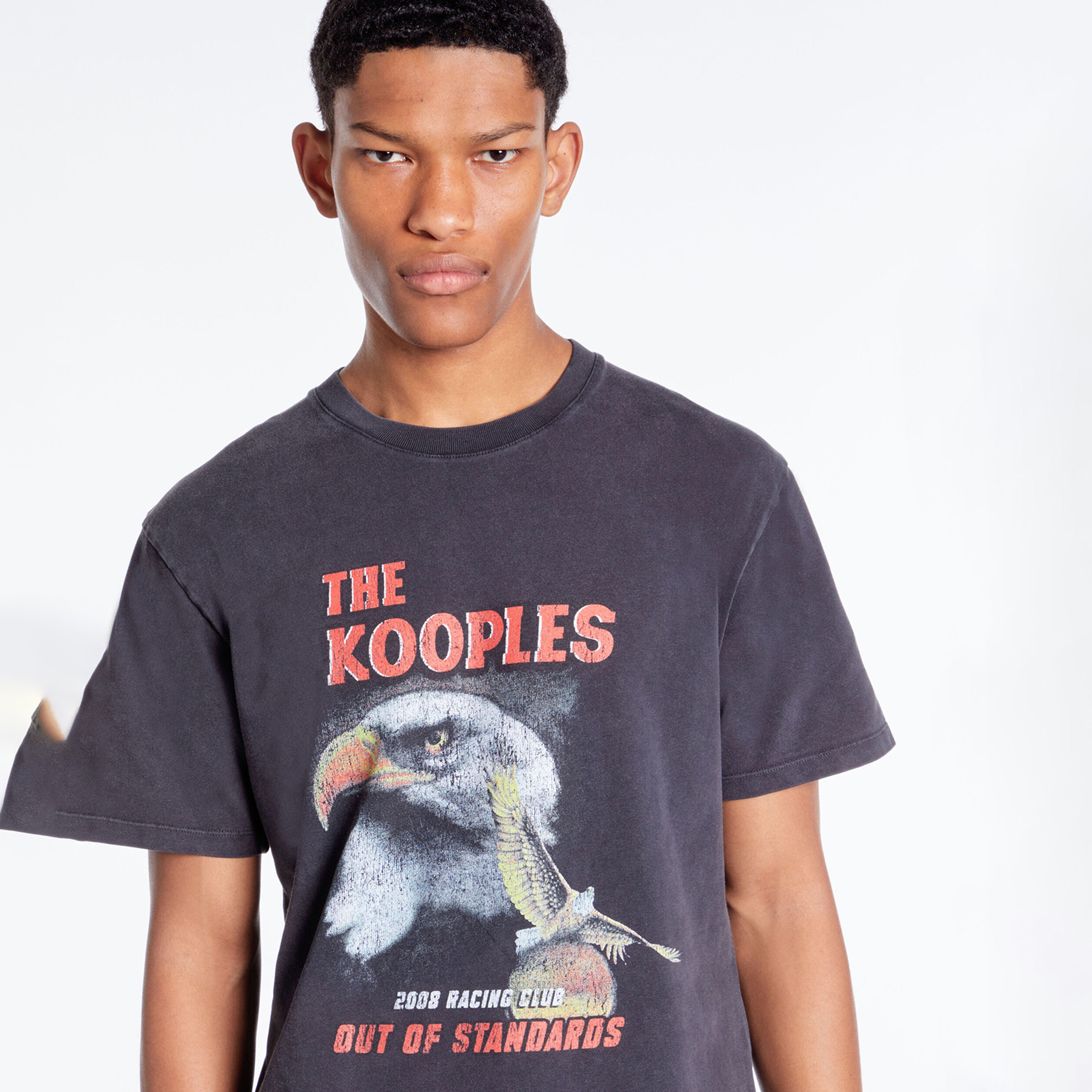 ERKEK BASKILI KISA KOLLU BİSİKLET YAKA SİYAH T-SHIRT