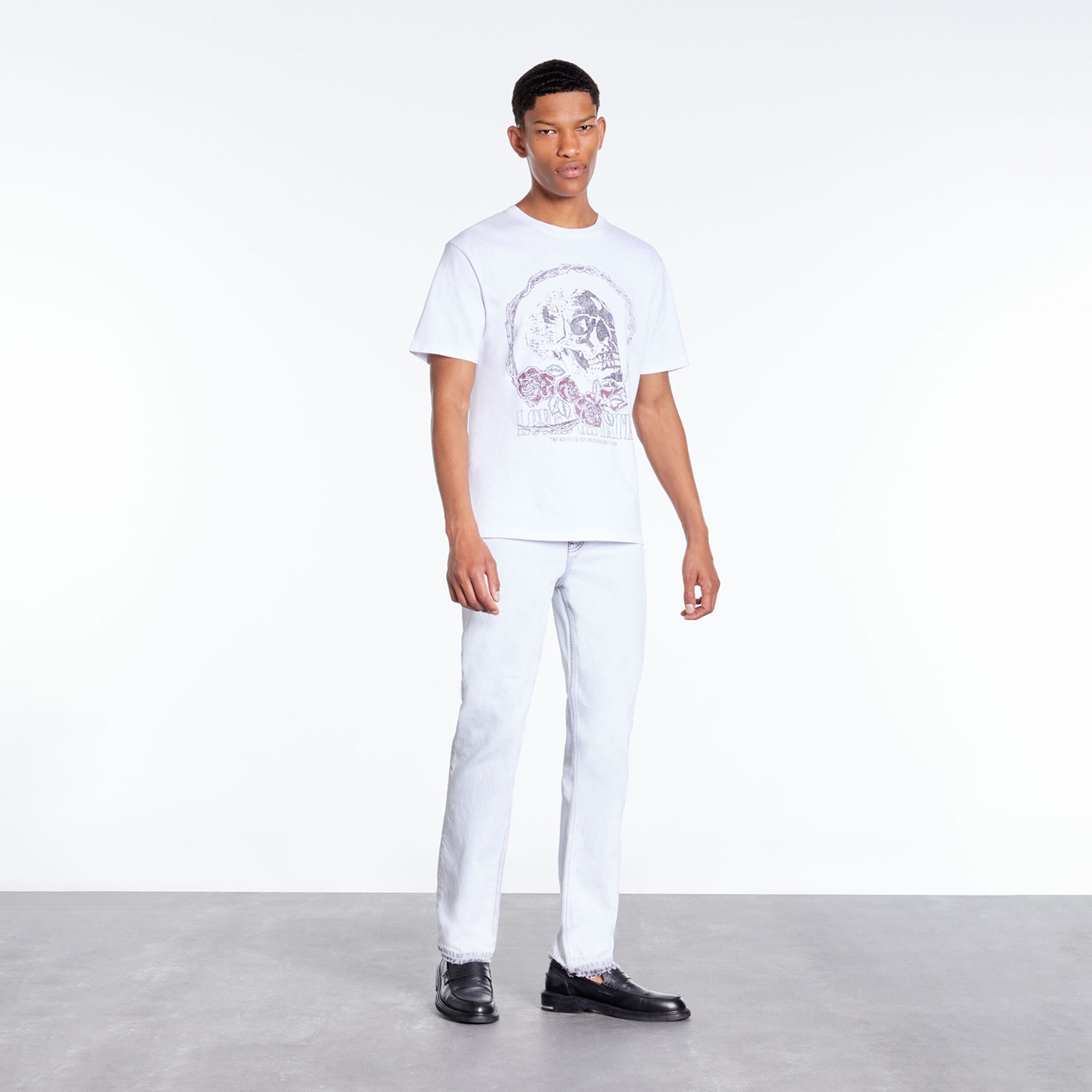 ERKEK BASKILI KISA KOLLU BİSİKLET YAKA BEYAZ T-SHIRT