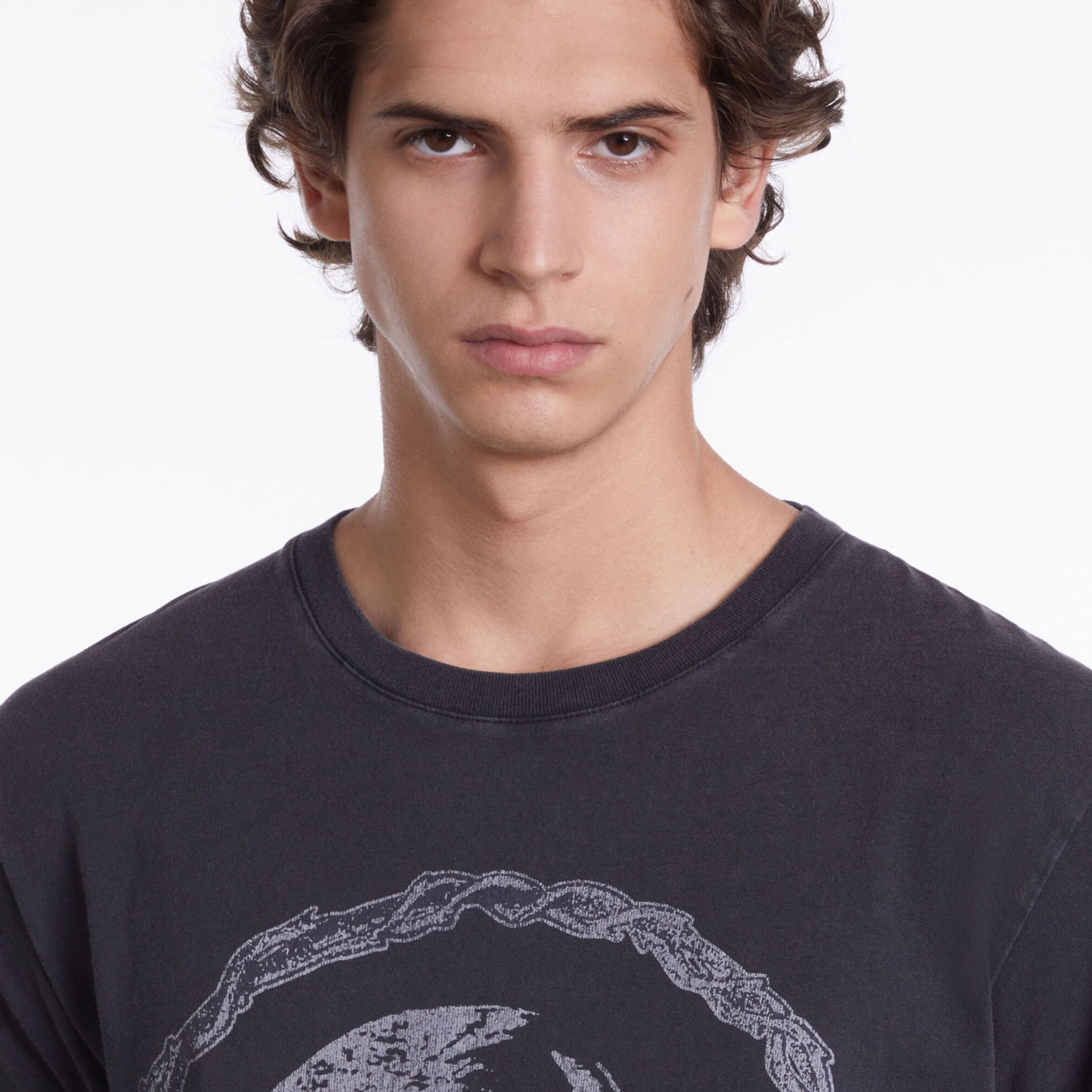 ERKEK BİSİKLET YAKA BASKILI SİYAH T-SHIRT