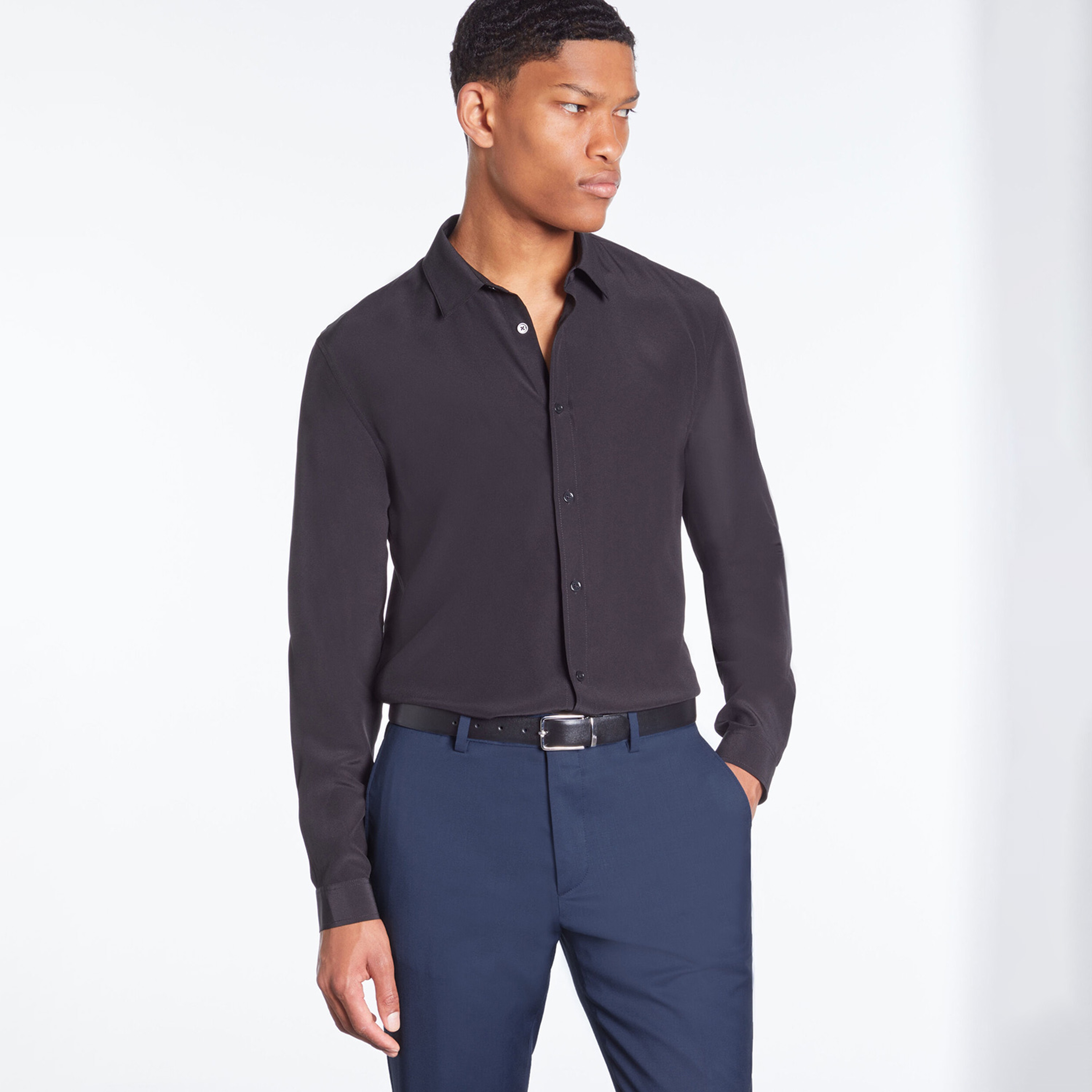 ERKEK COMFORT FIT SİYAH GÖMLEK