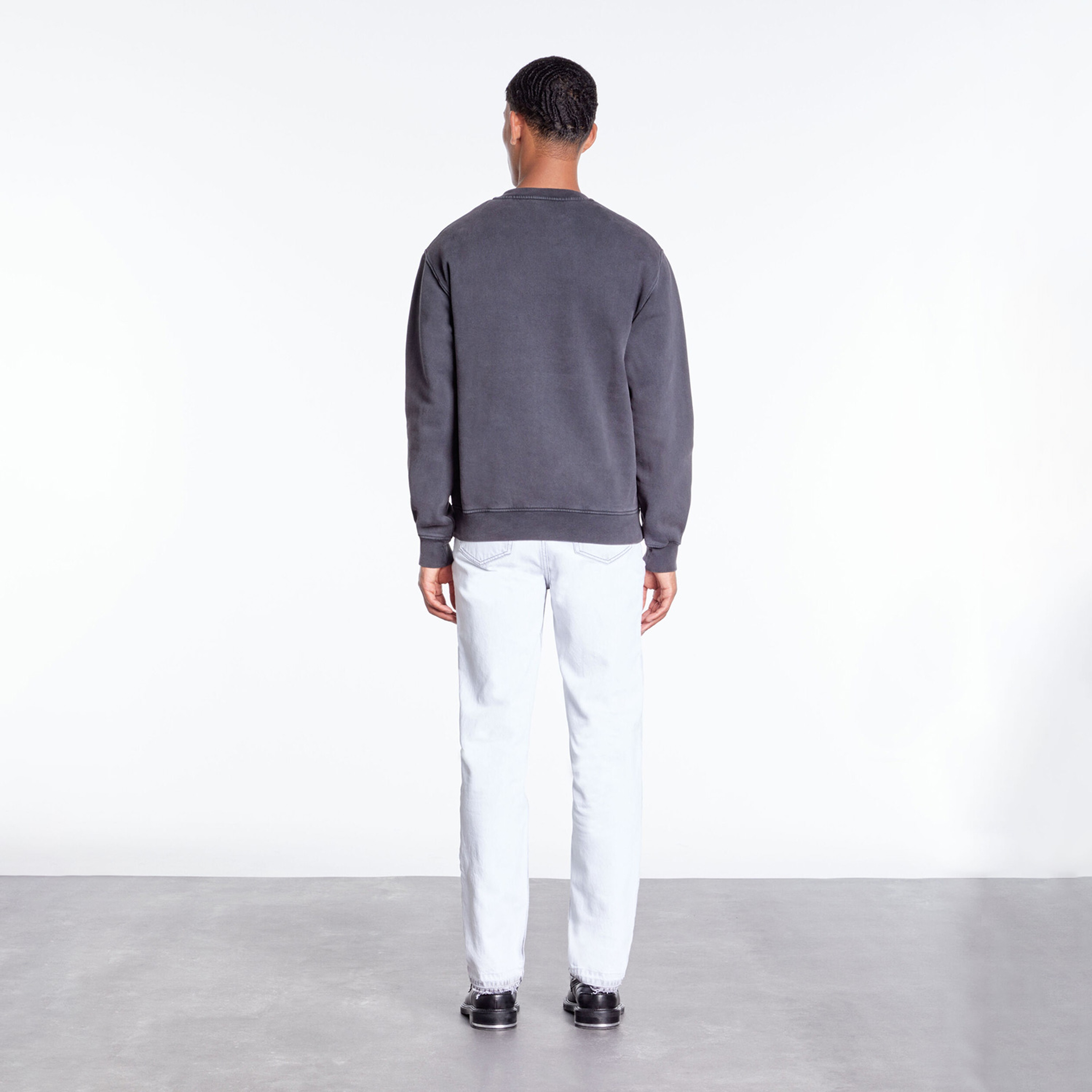 ERKEK BİSİKLET YAKA BASKILI SİYAH SWEATSHIRT