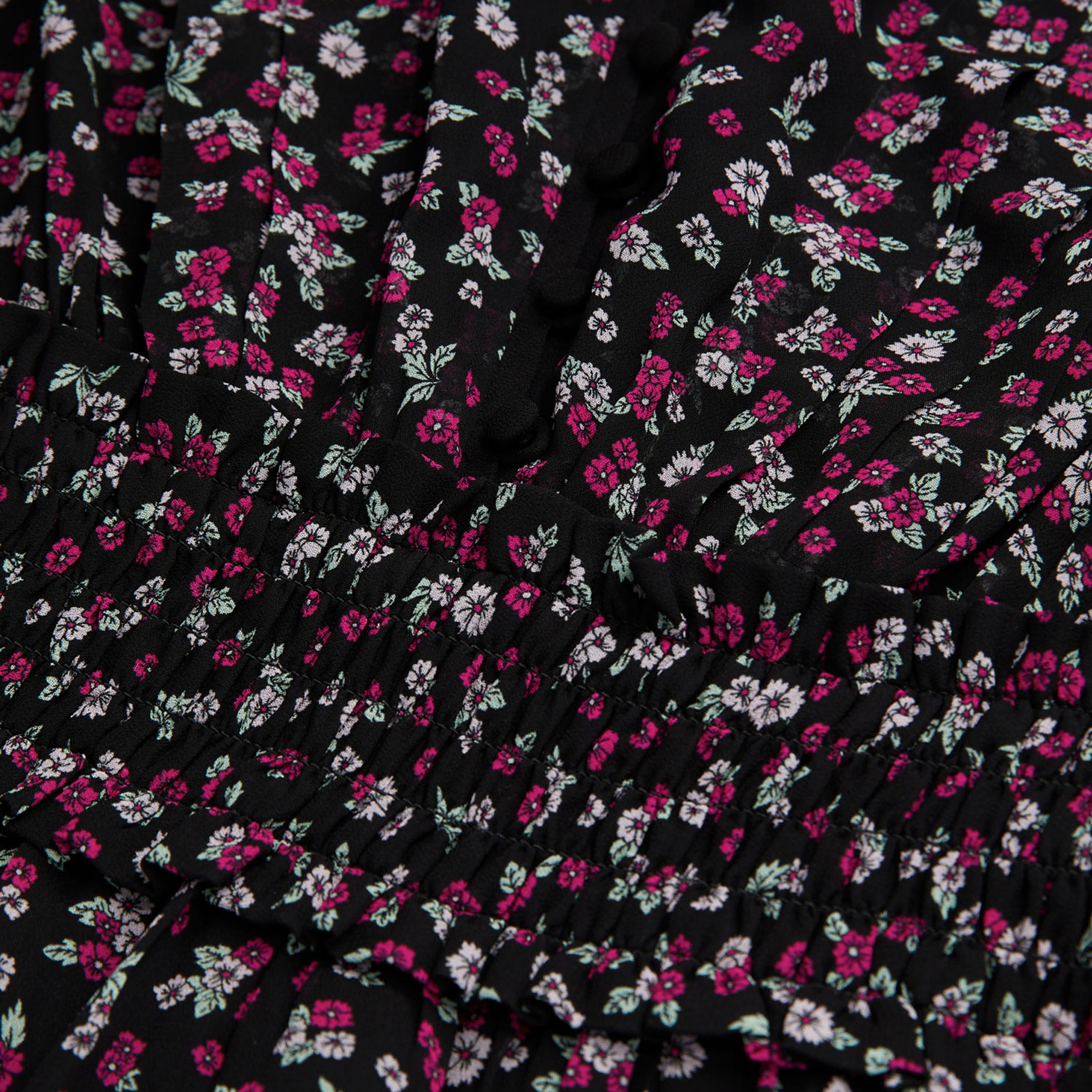 KADIN YARIM KOLLU V YAKA BASKILI SİYAH KISA ELBİSE