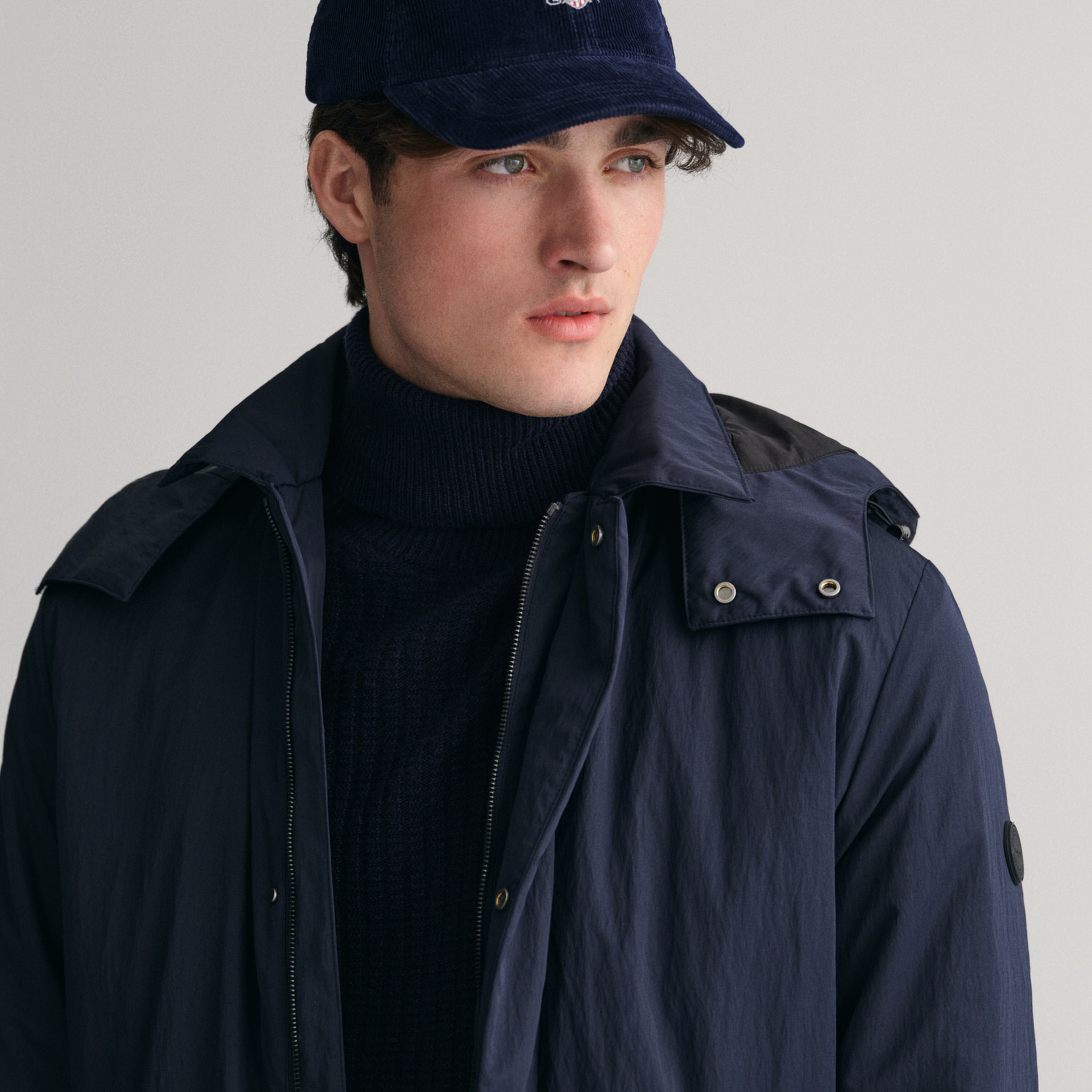 GANT Erkek Lacivert Kapüşonlu Mont