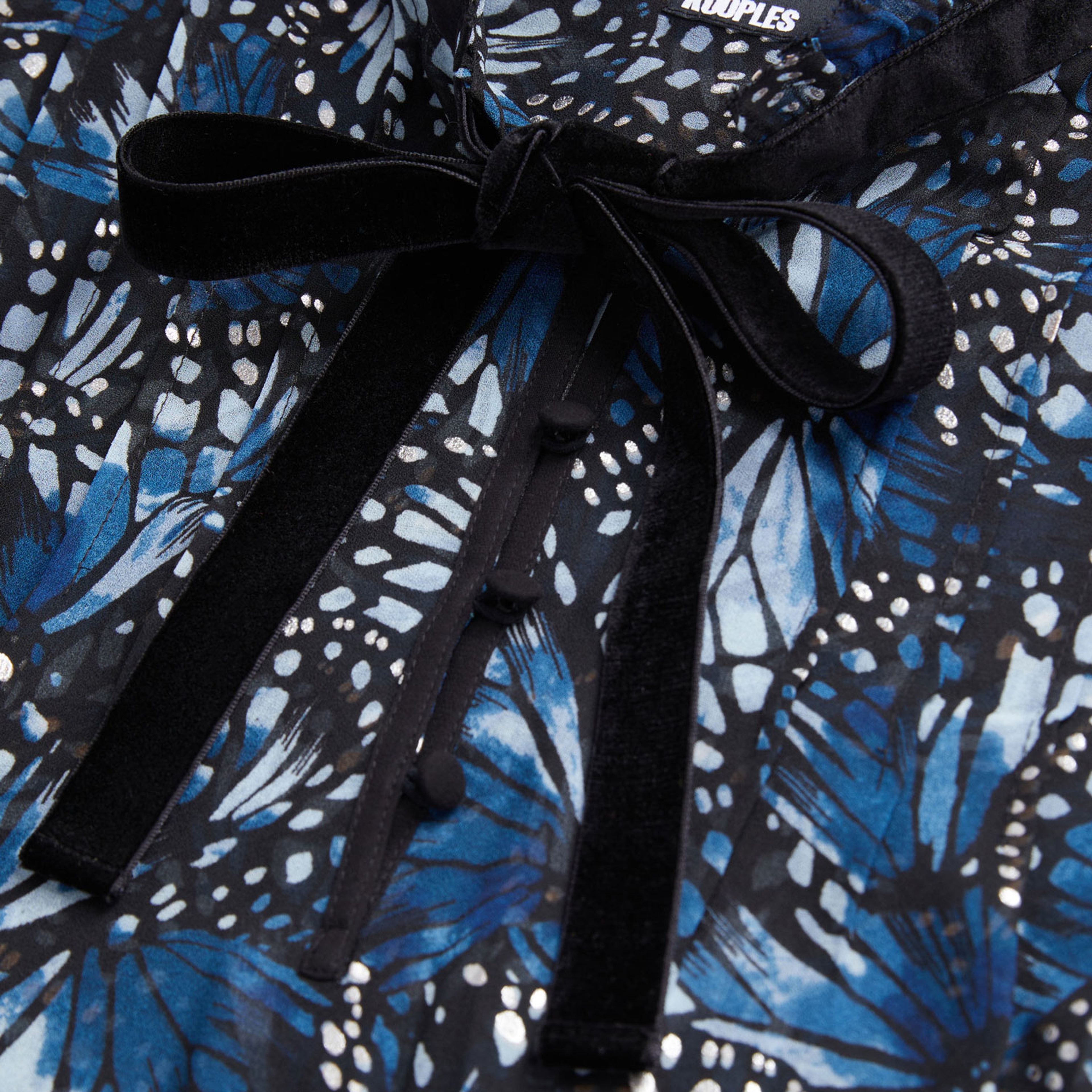 KADIN COMFORT FIT UZUN KOLLU BASKILI MAVİ BLUZ