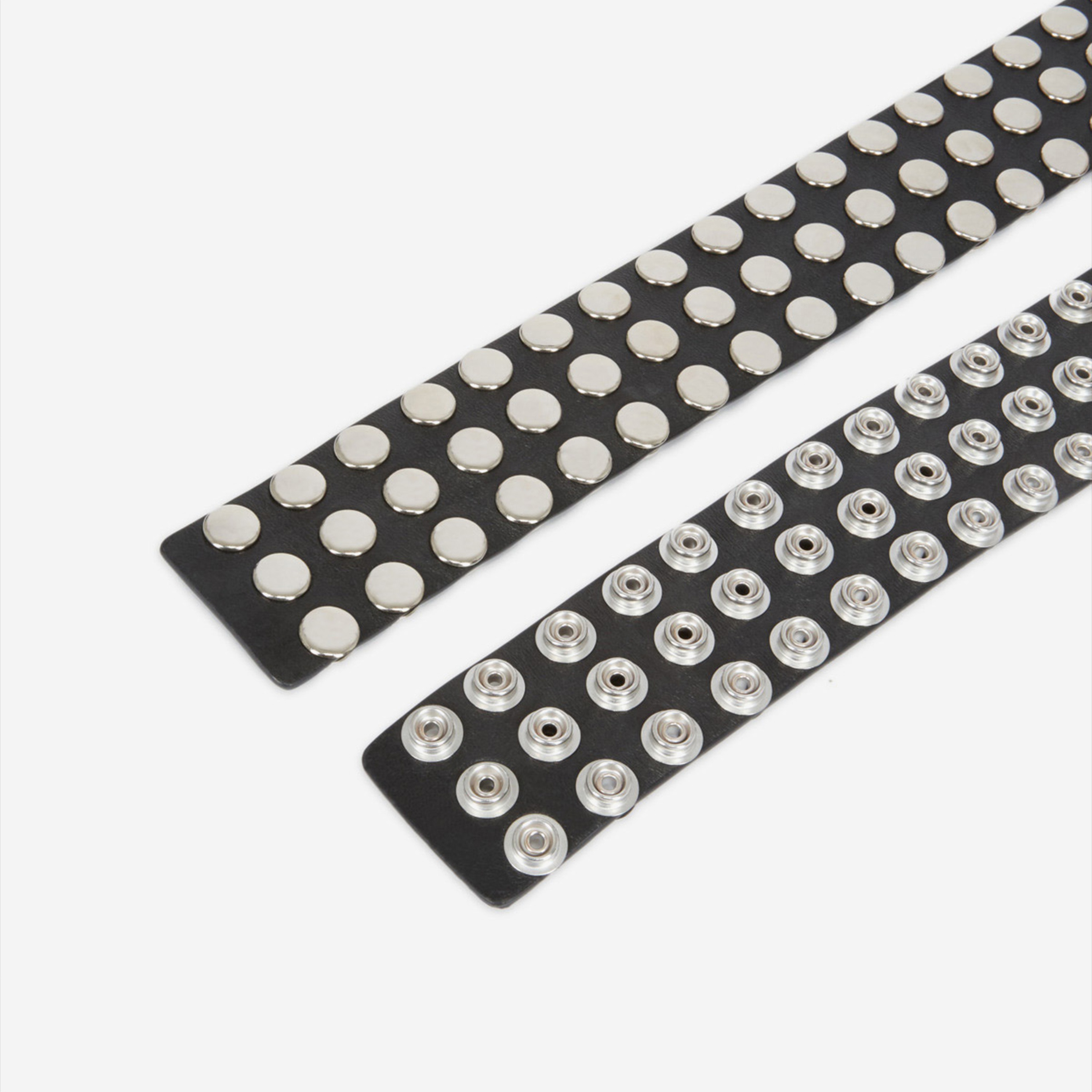 KADIN ZIMBALI SİYAH DERİ KEMER