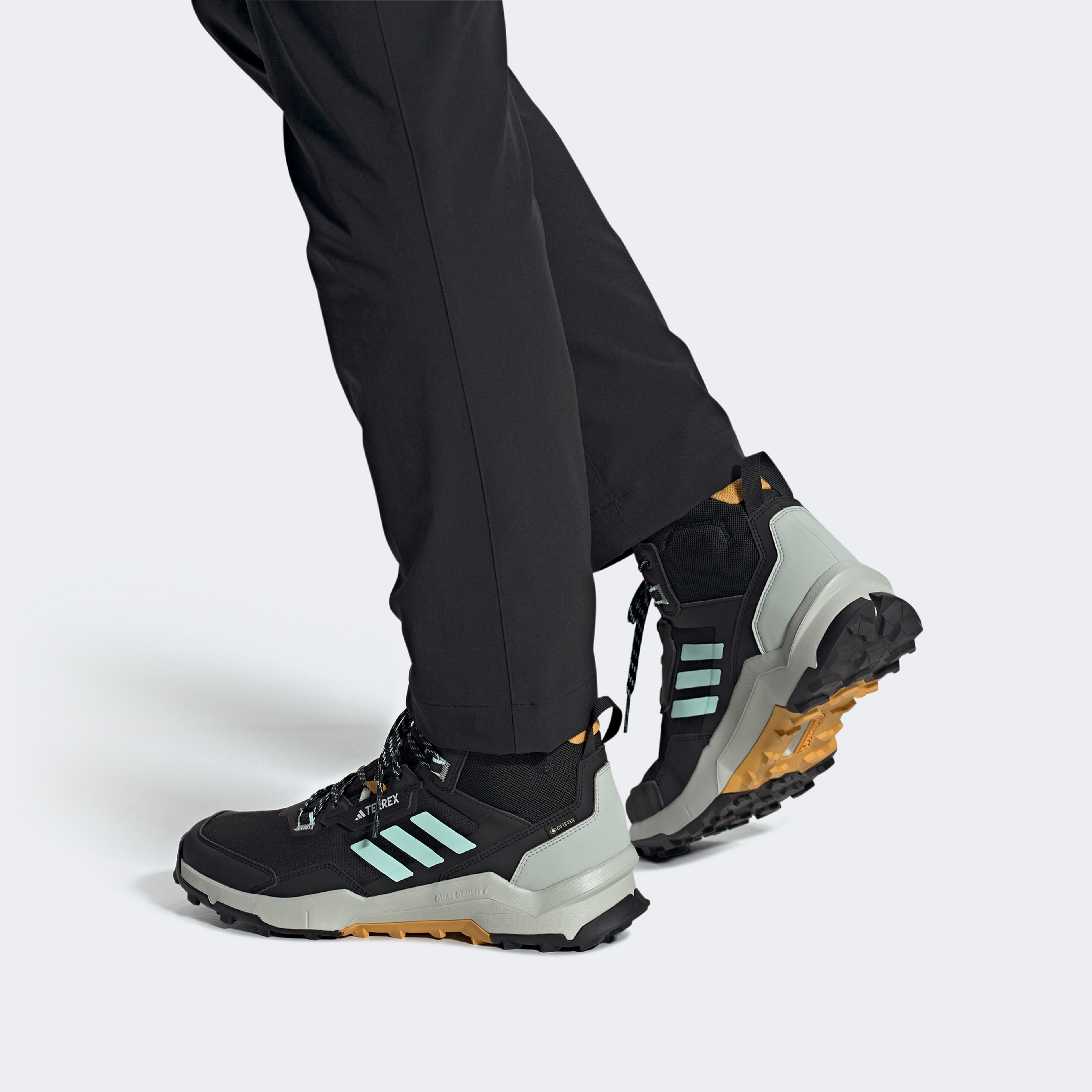 Adidas Terrex Ax4 Mid Gore-Tex Erkek Siyah Bot