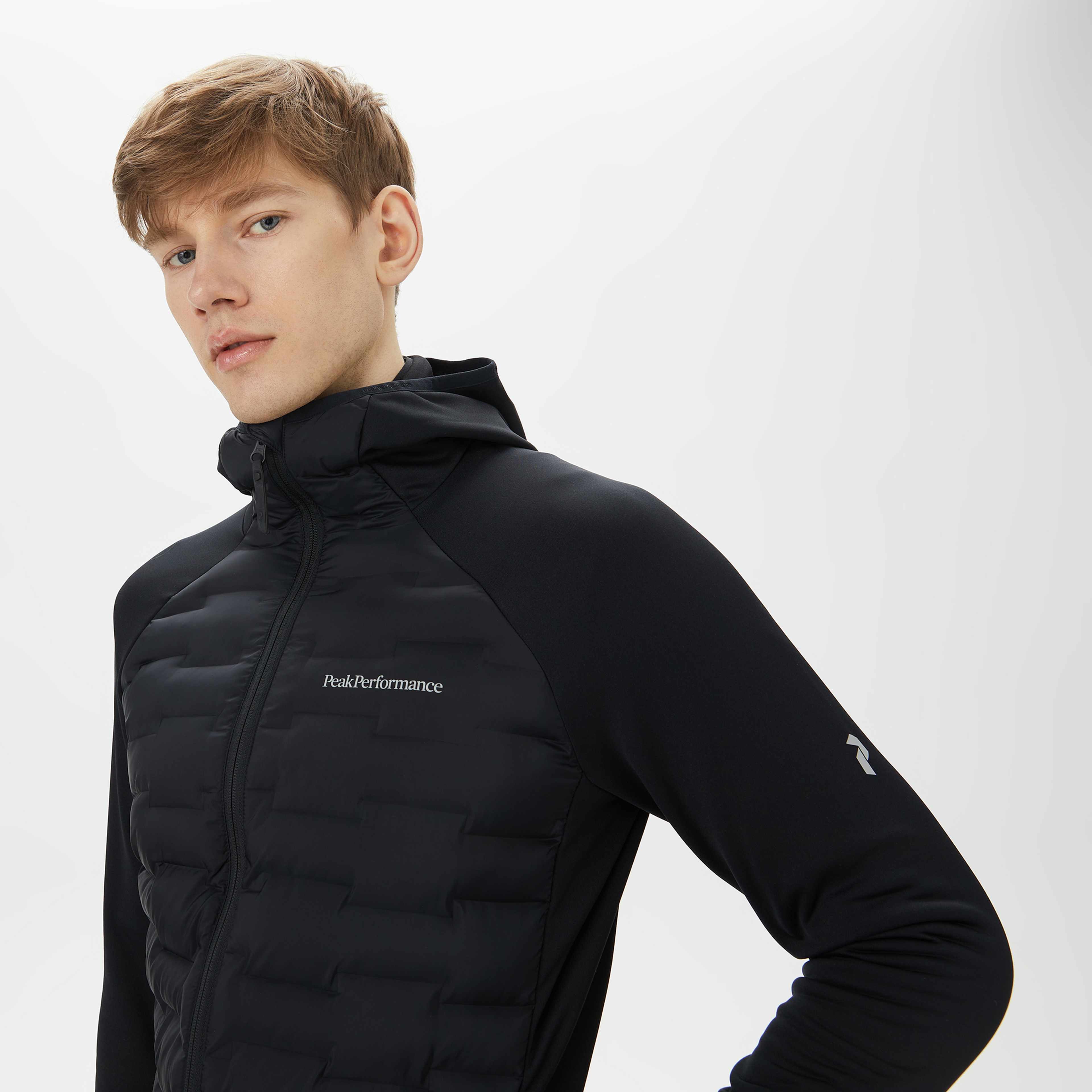 Peak Performance Argon Hybrid Hood Erkek Siyah Outdoor Mont