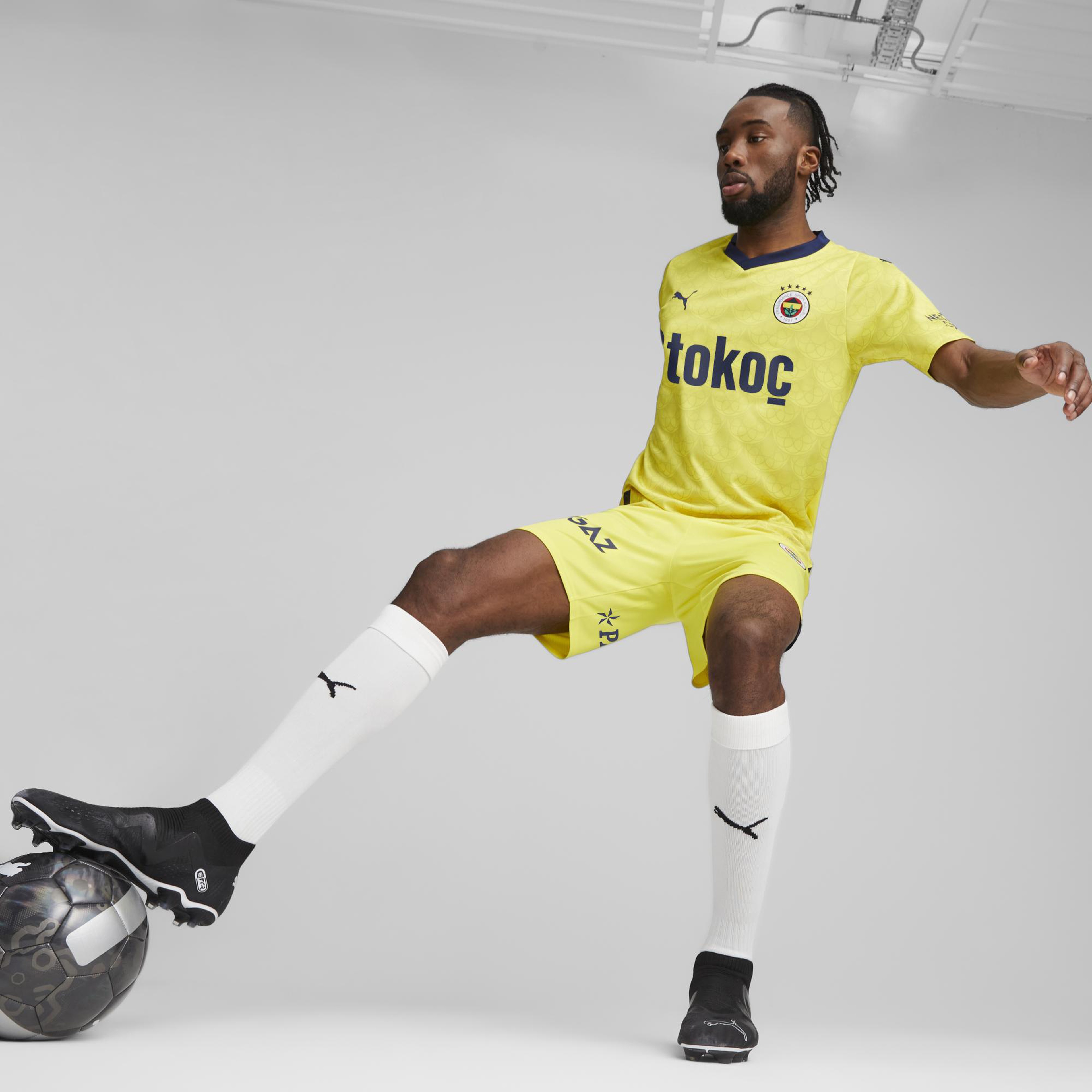 Puma Fenerbahçe 23/24 Erkek Sarı Futbol Forması