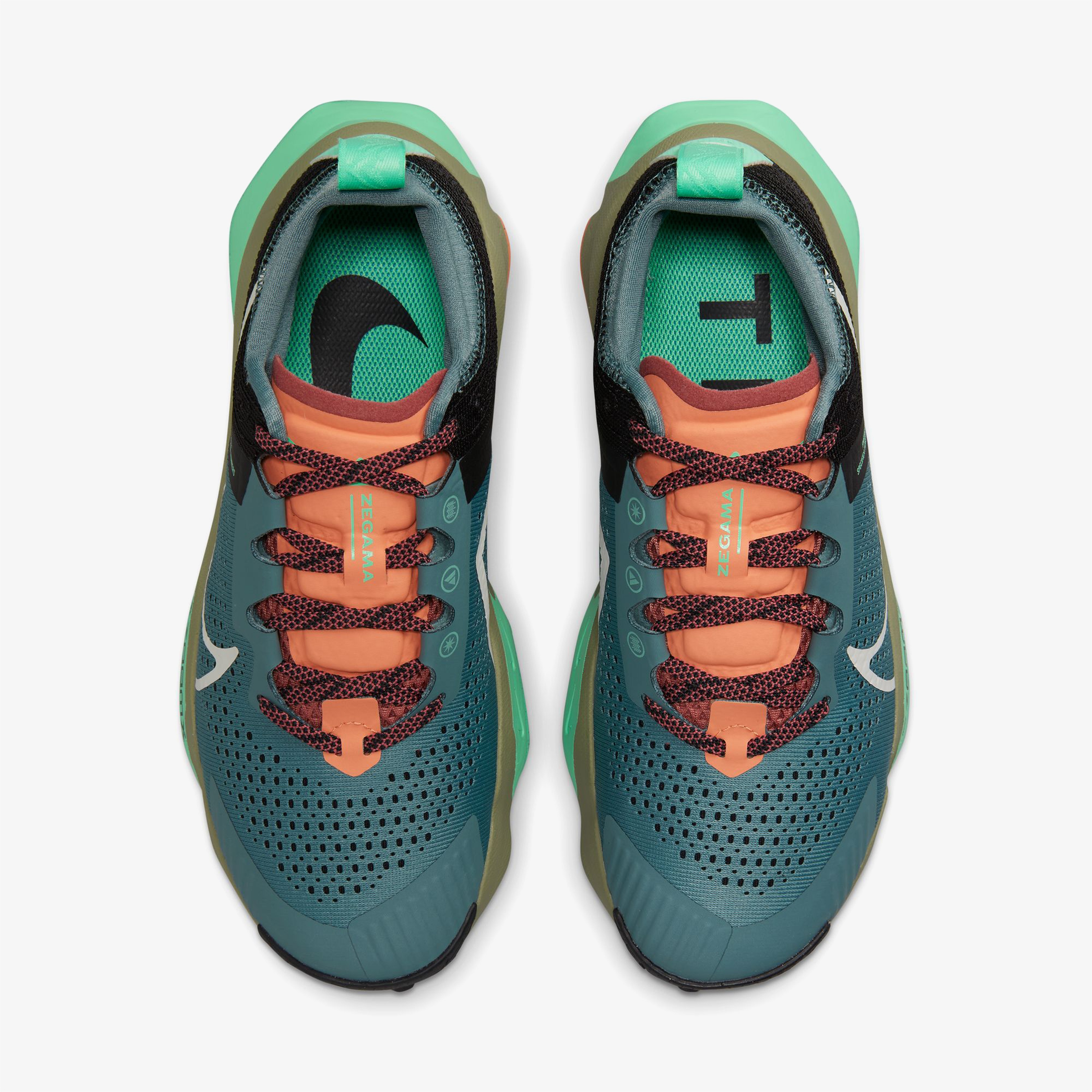 Nike ZoomX Zegama Trail Kadın Yeşil Koşu Ayakkabısı