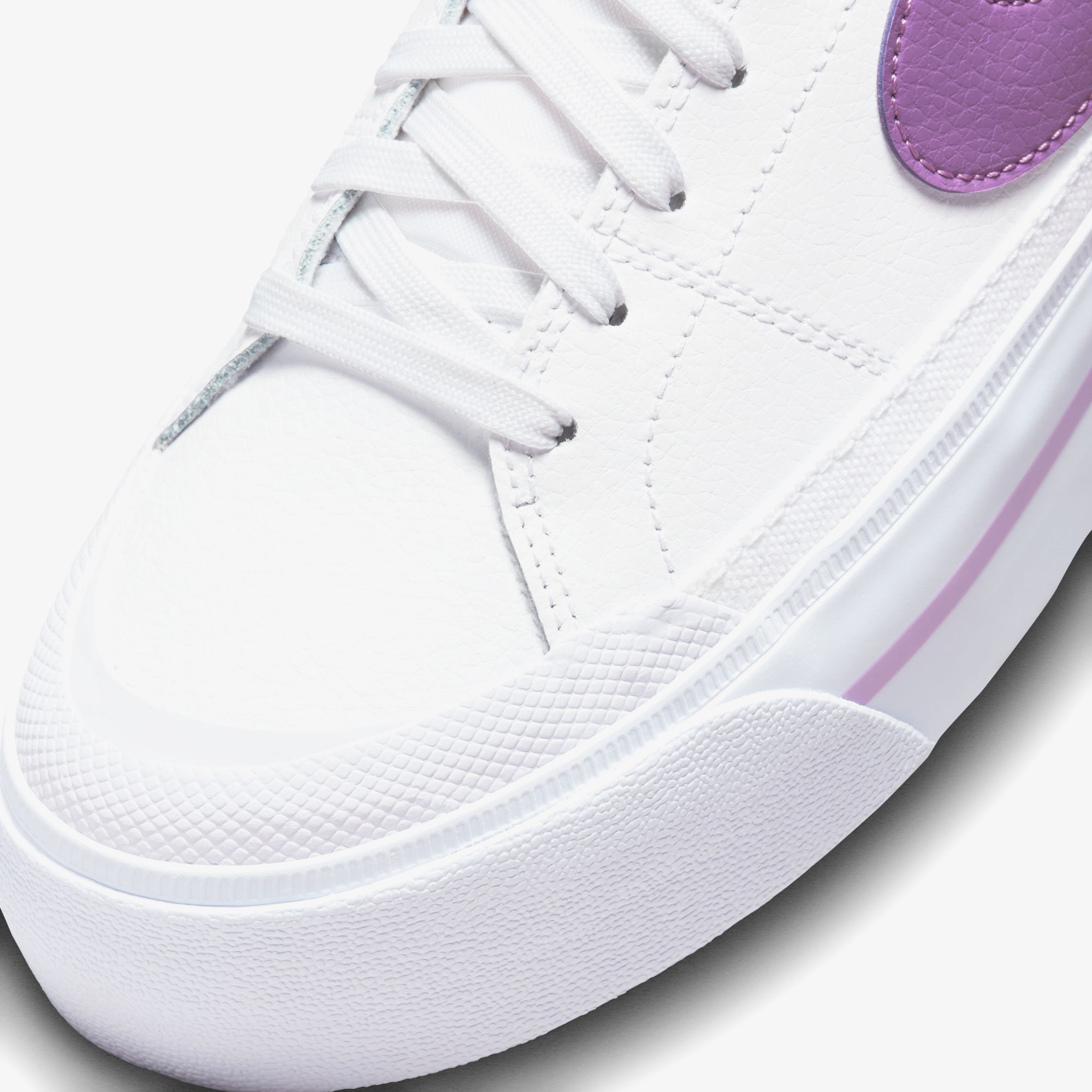Nike Court Legacy Lift Kadın Beyaz Spor Ayakkabı