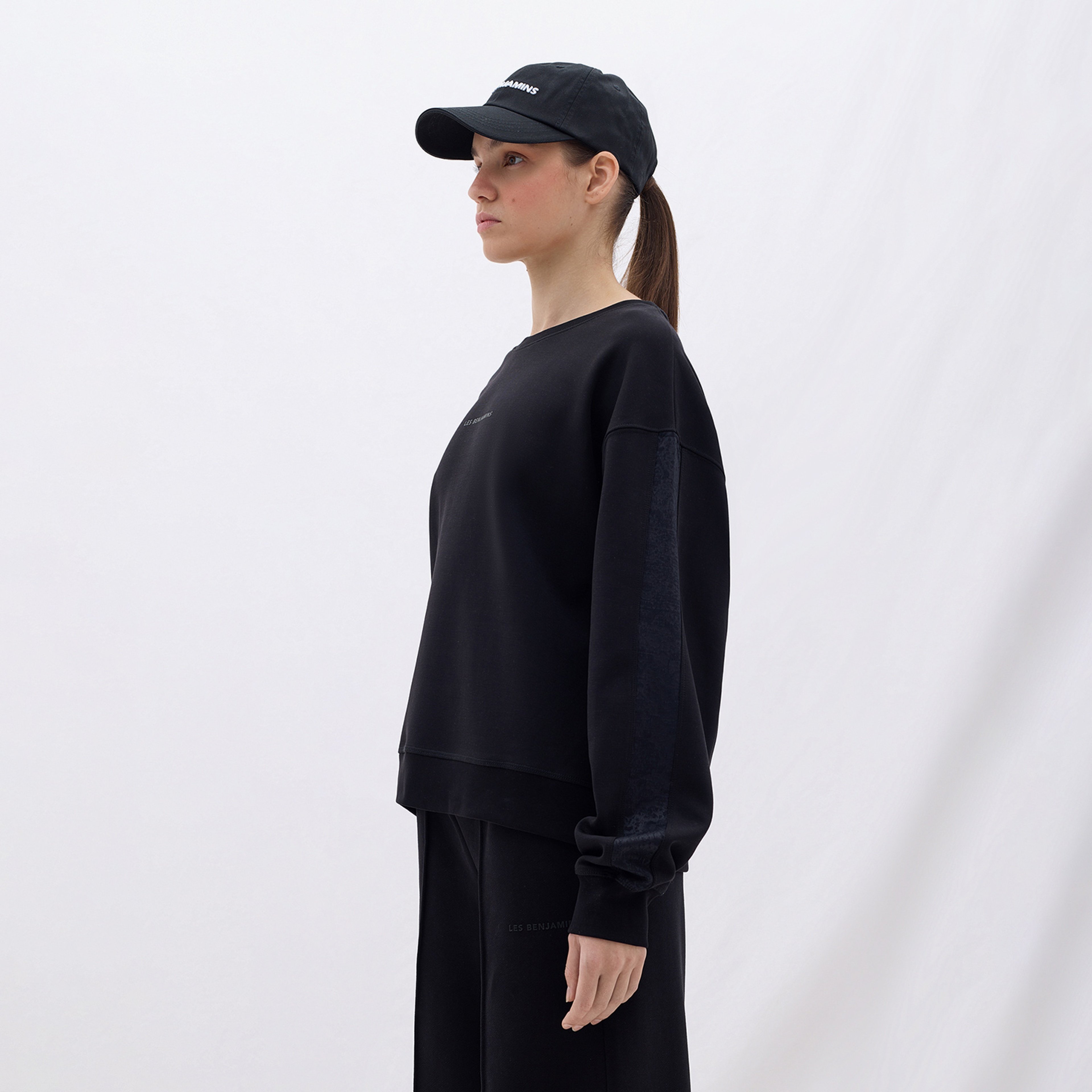 Les Benjamins 401 Kadın Siyah Sweatshirt