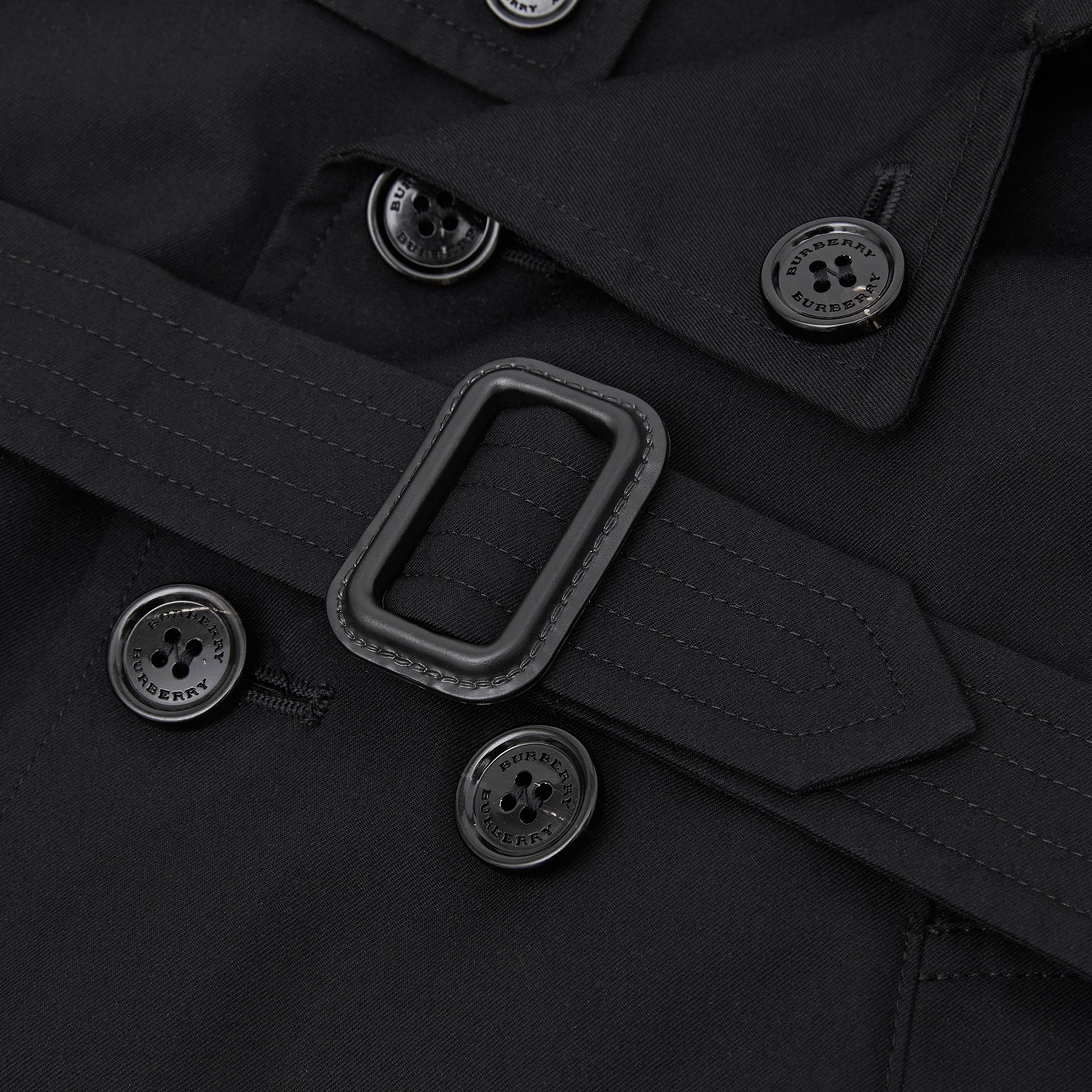 Burberry Çocuk Siyah Pardesu