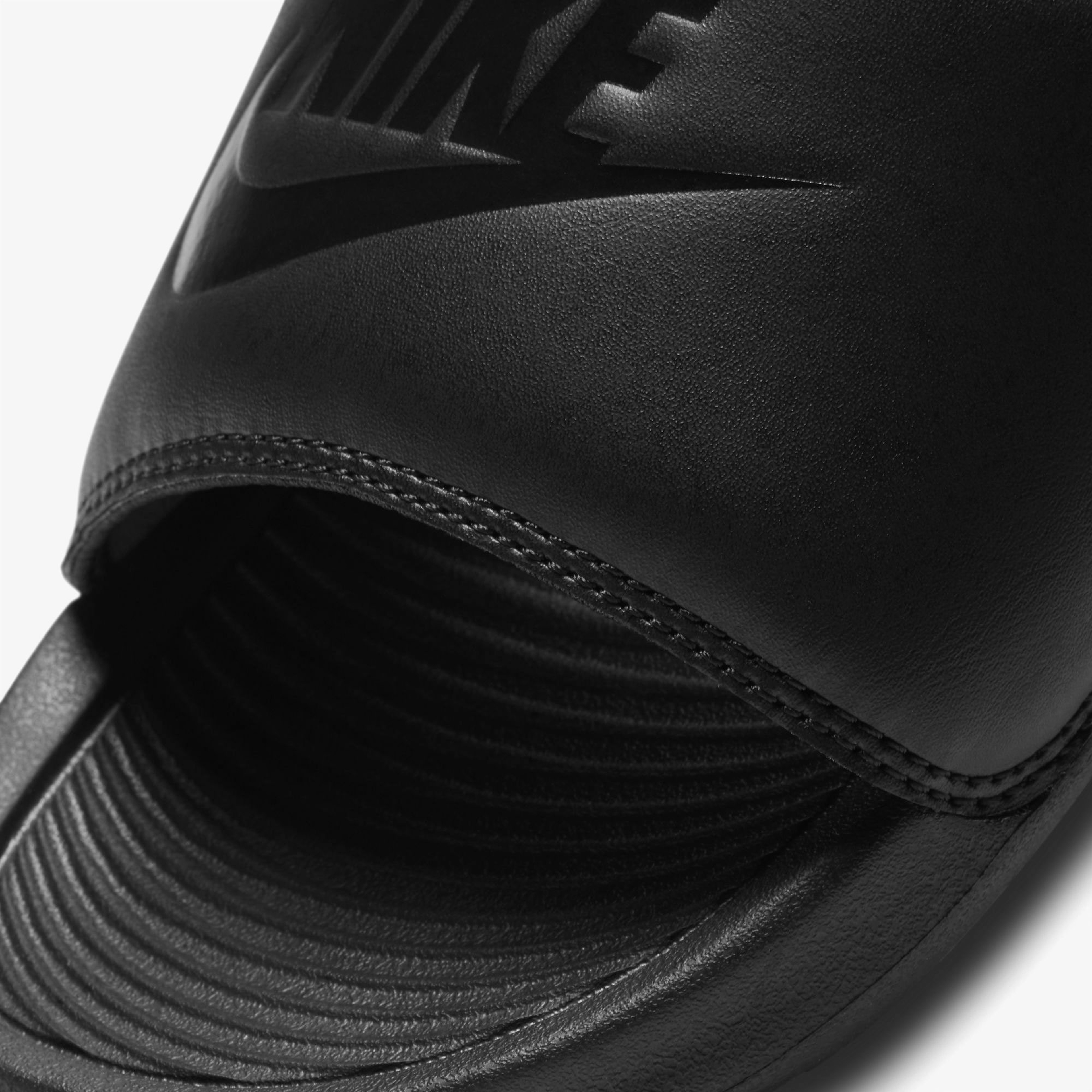 Nike Kadın Siyah Ayakkabı
