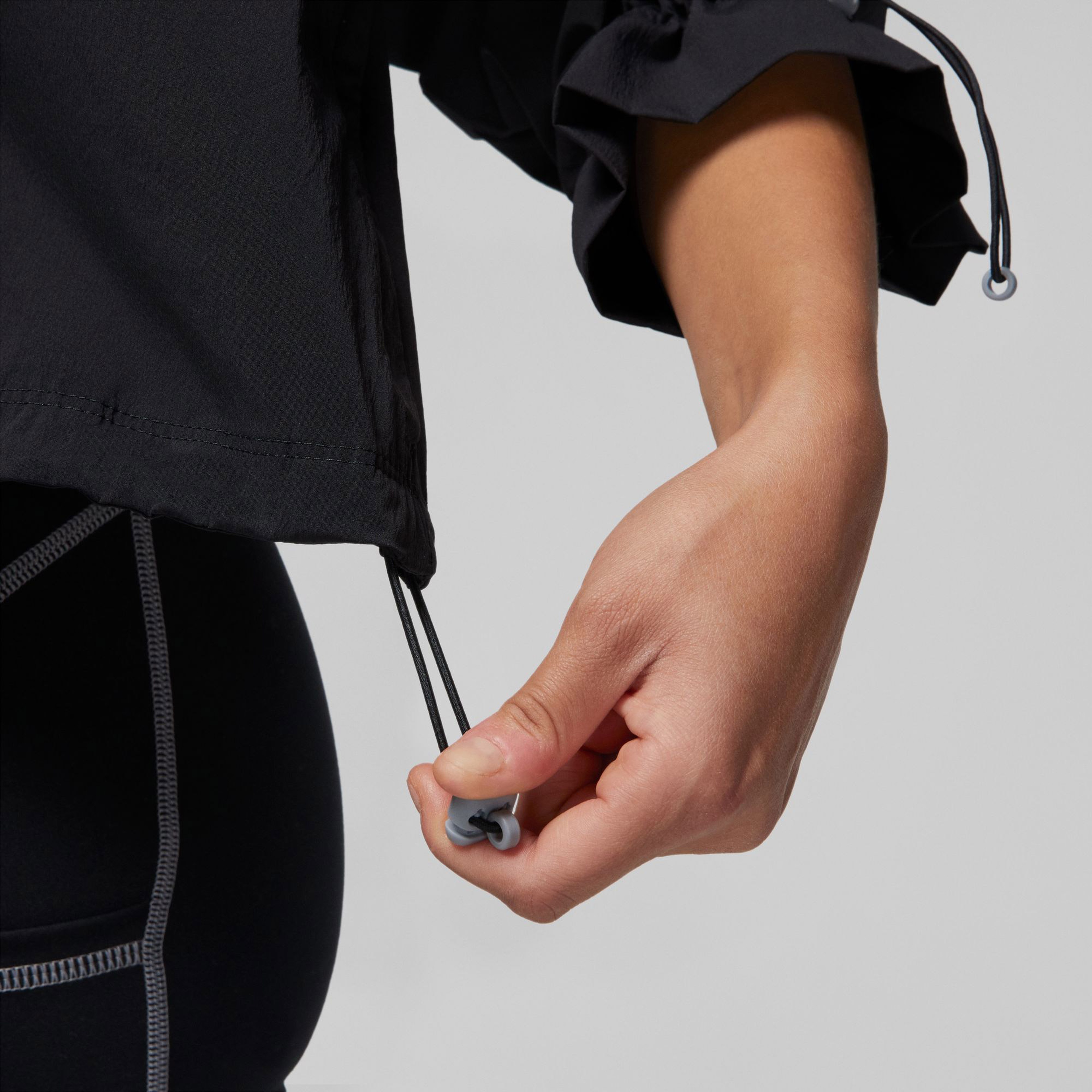 Jordan Kadın Siyah Ceket