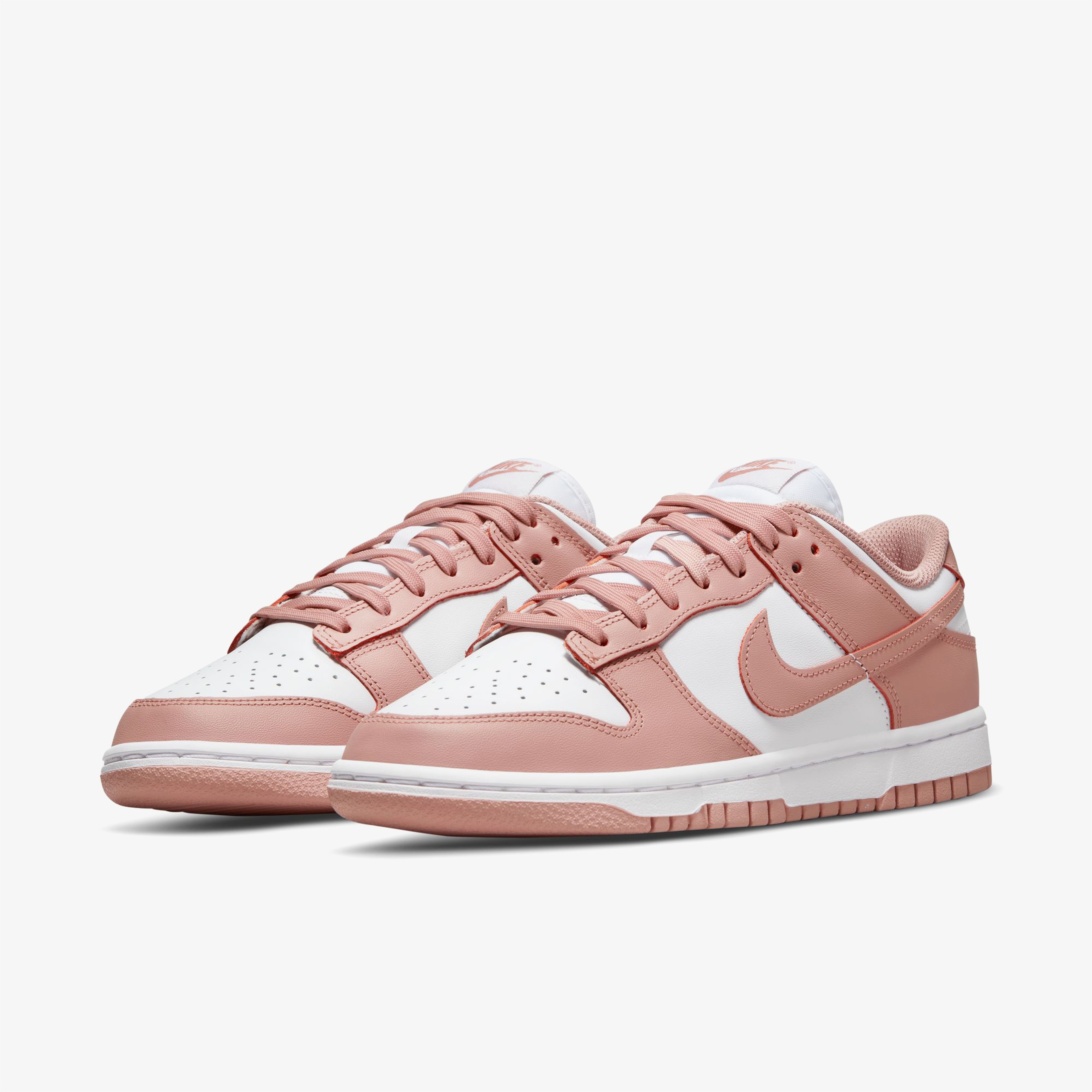 Nike Dunk Low Kadın Beyaz Sneaker