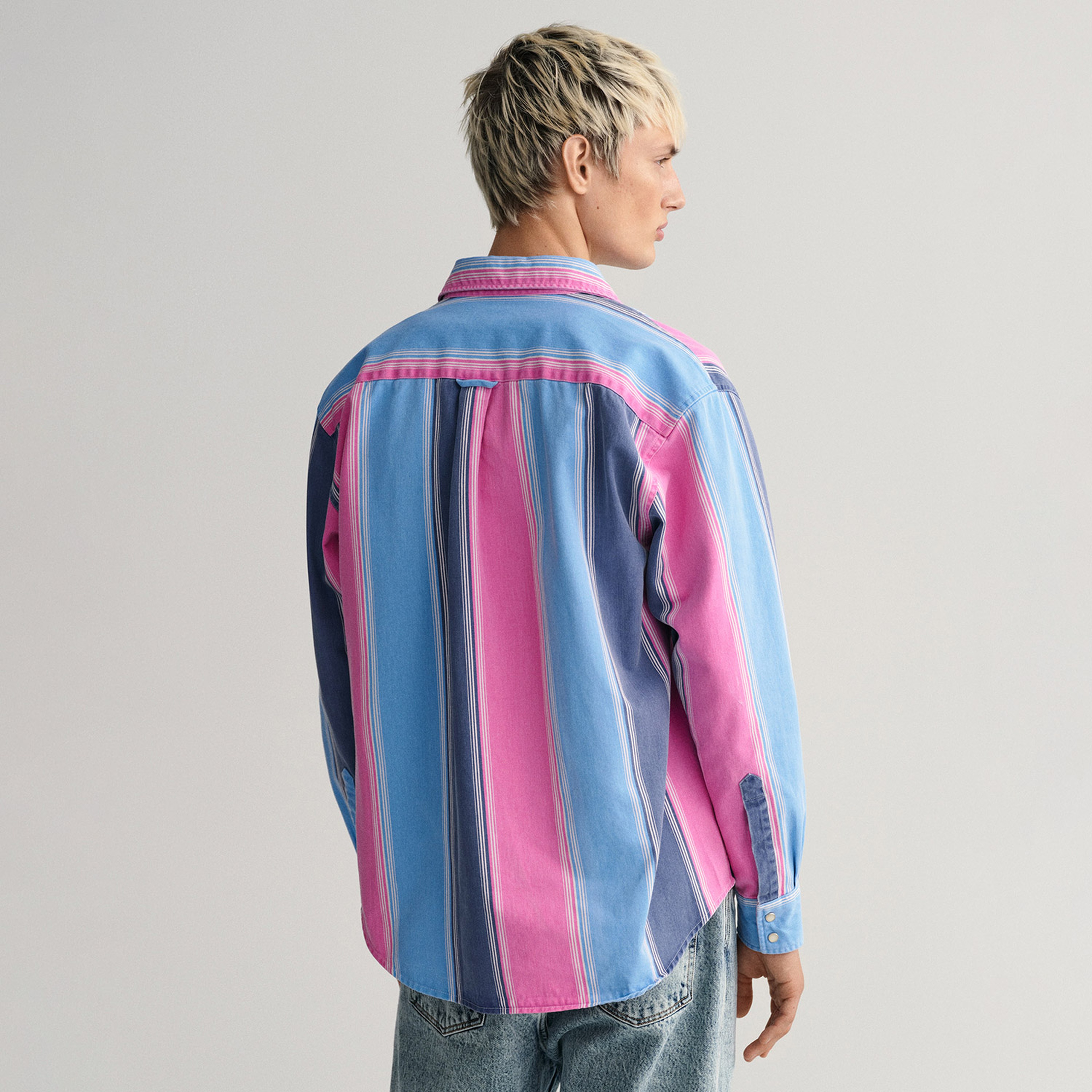 GANT Erkek Pembe Relaxed Fit Klasik Yaka Çizgili Gömlek