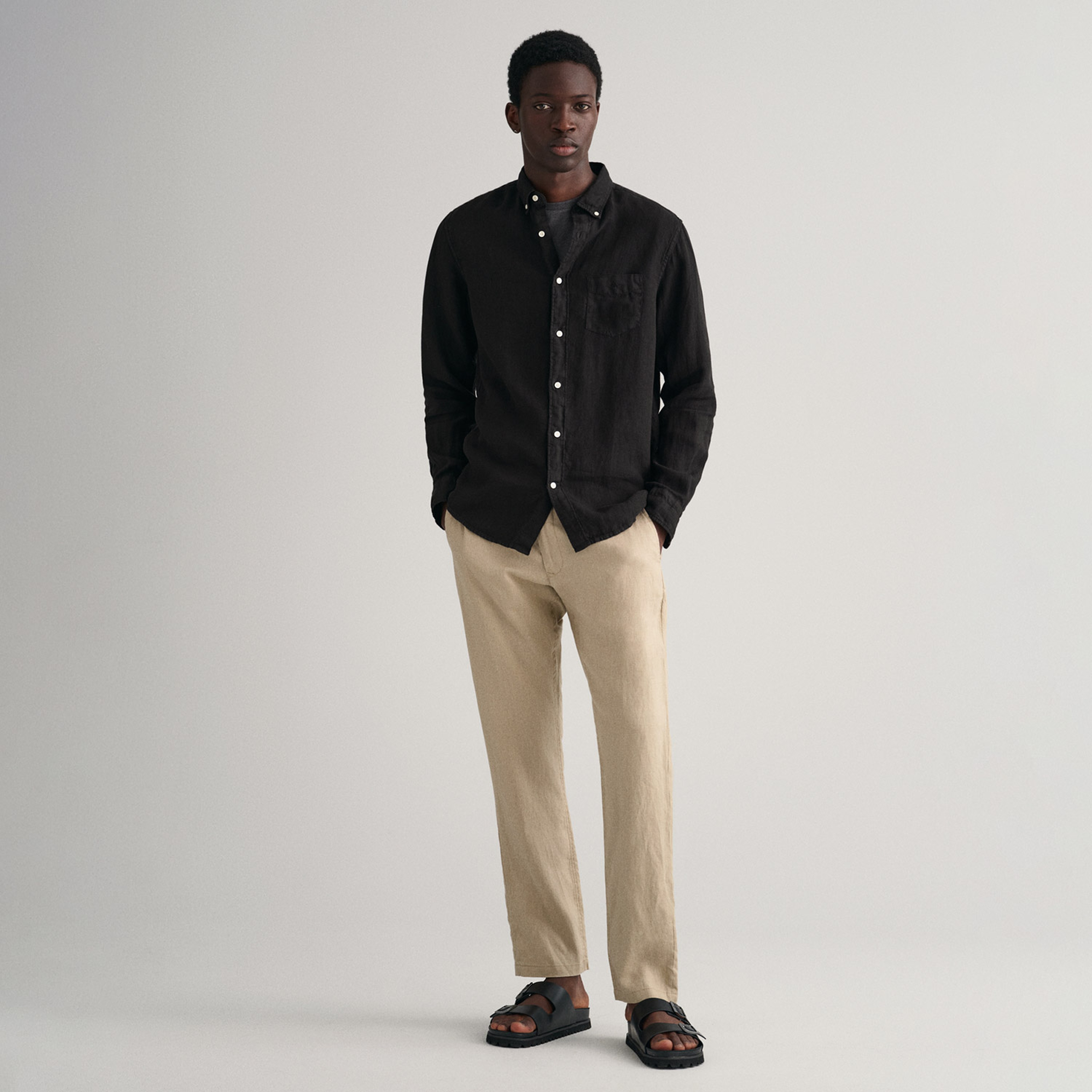 GANT Erkek Siyah Regular Fit Keten Gömlek