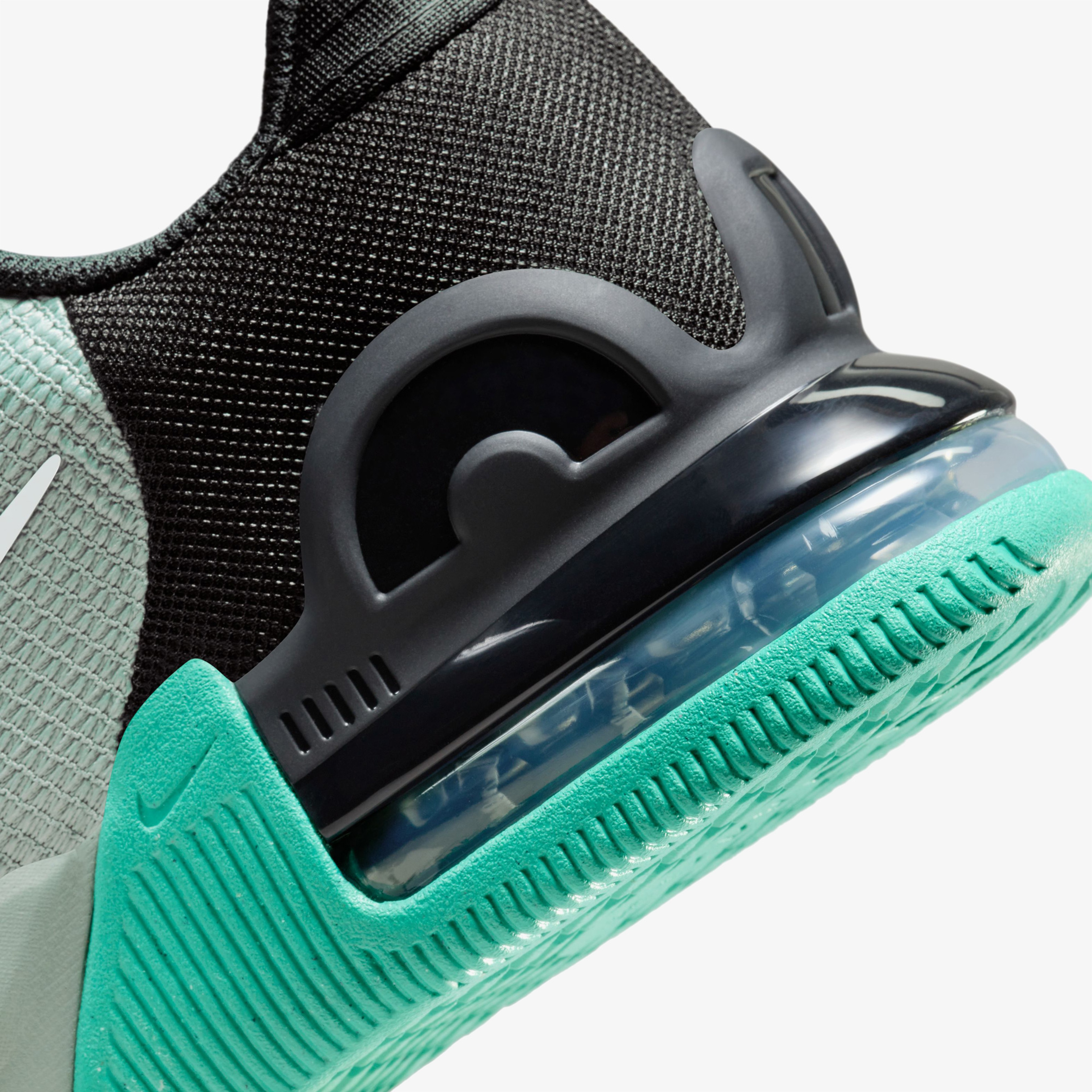 Nike Air Max Alpha Trainer 5 Erkek Yeşil Antrenman Ayakkabısı