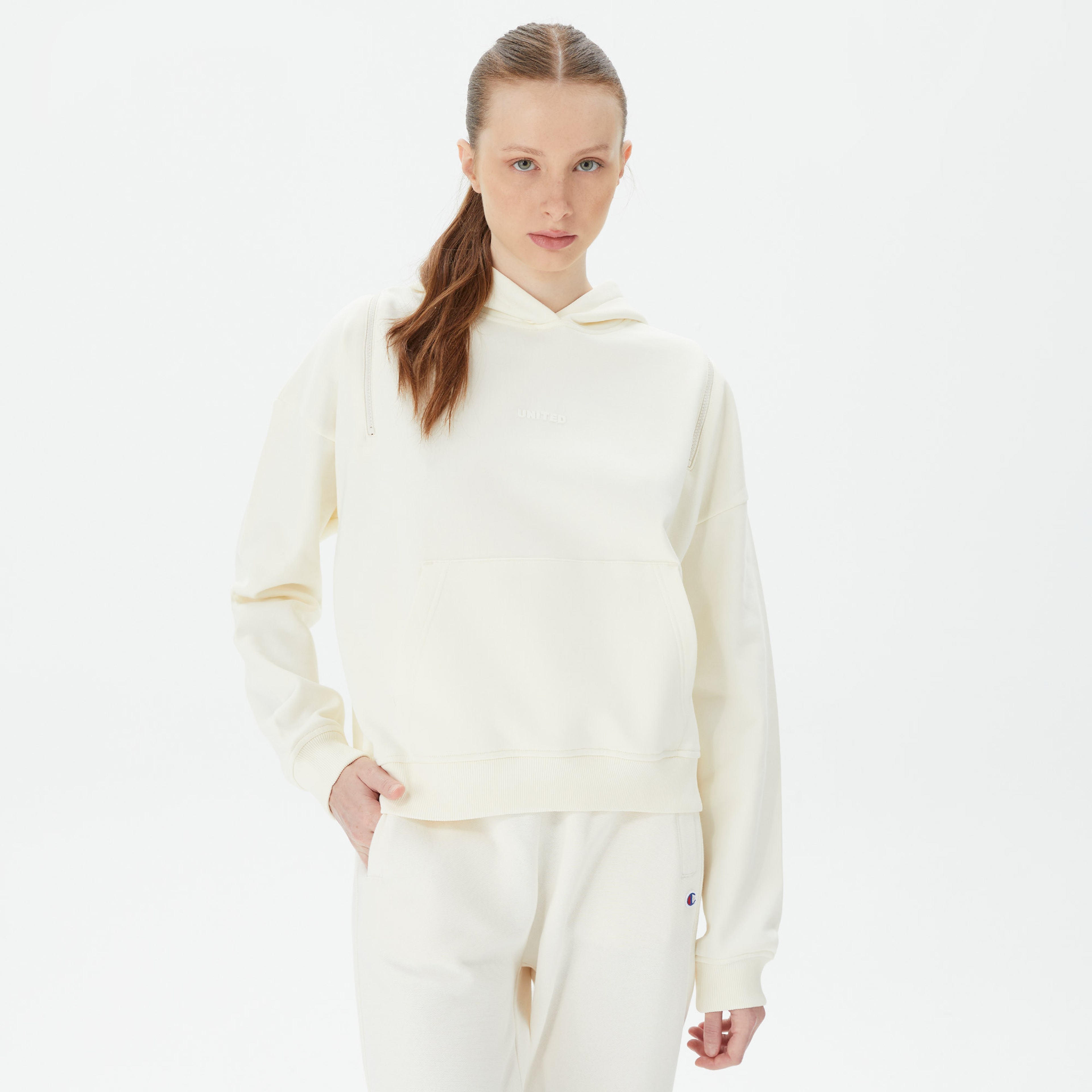 UNITED4 Kadın Beyaz Sweatshirt