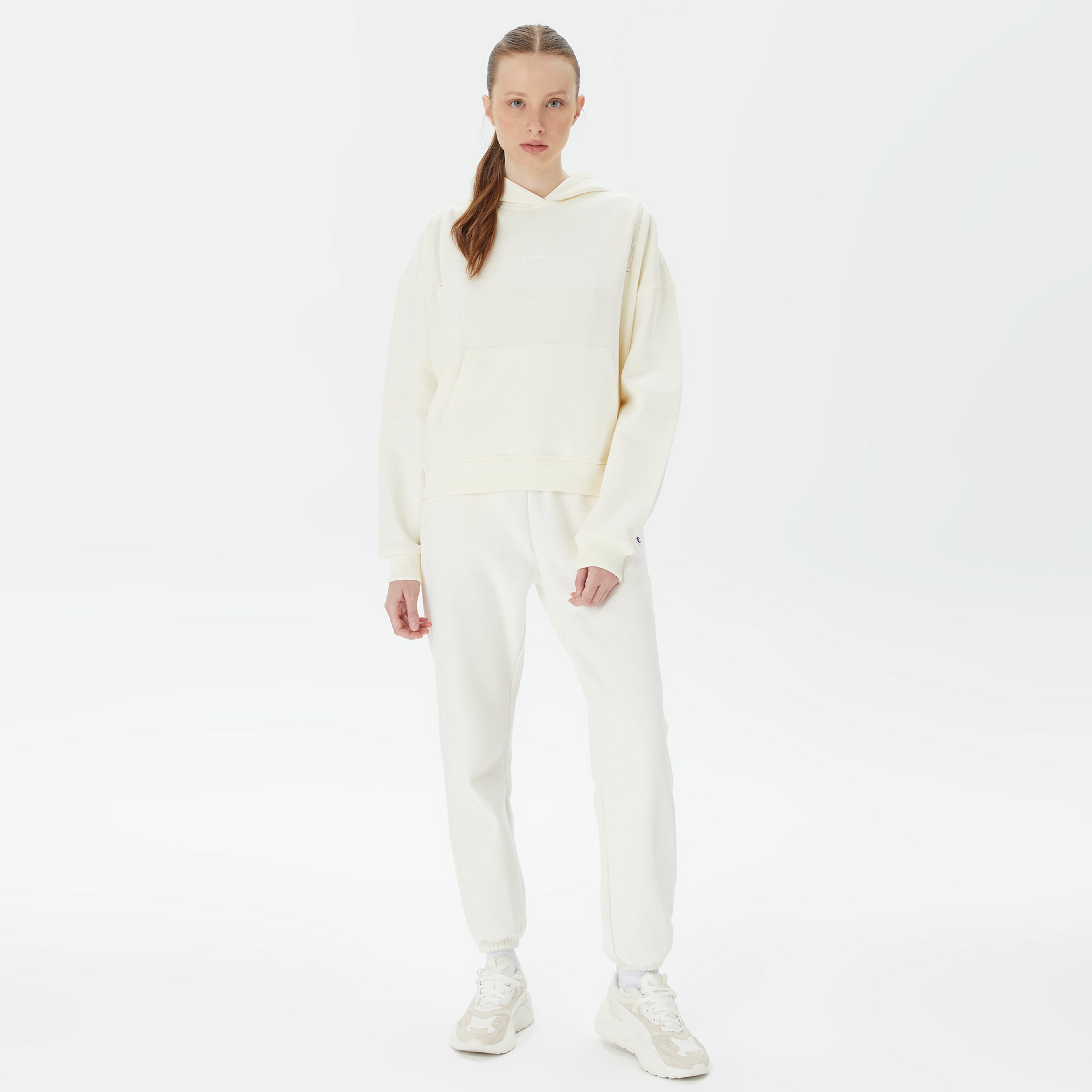 UNITED4 Kadın Beyaz Sweatshirt